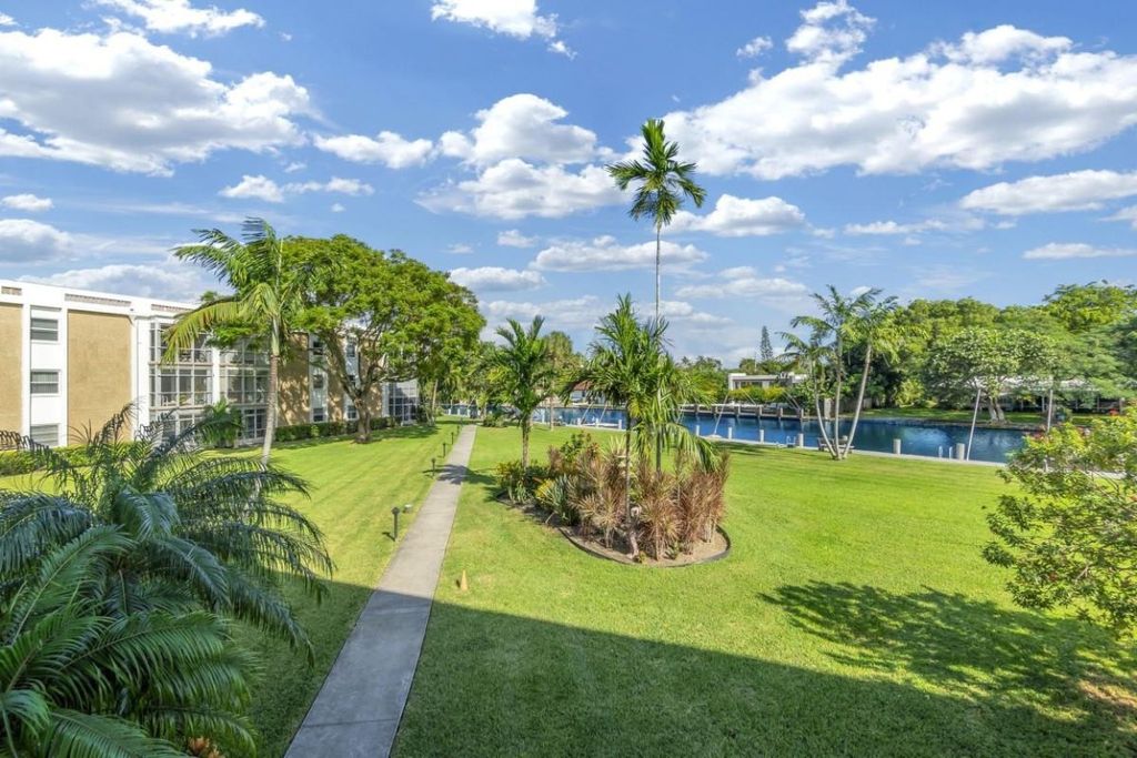 Photo of 2970 NE 16th Avenue #211, Oakland Park, FL 33334 (MLS # F10535683)