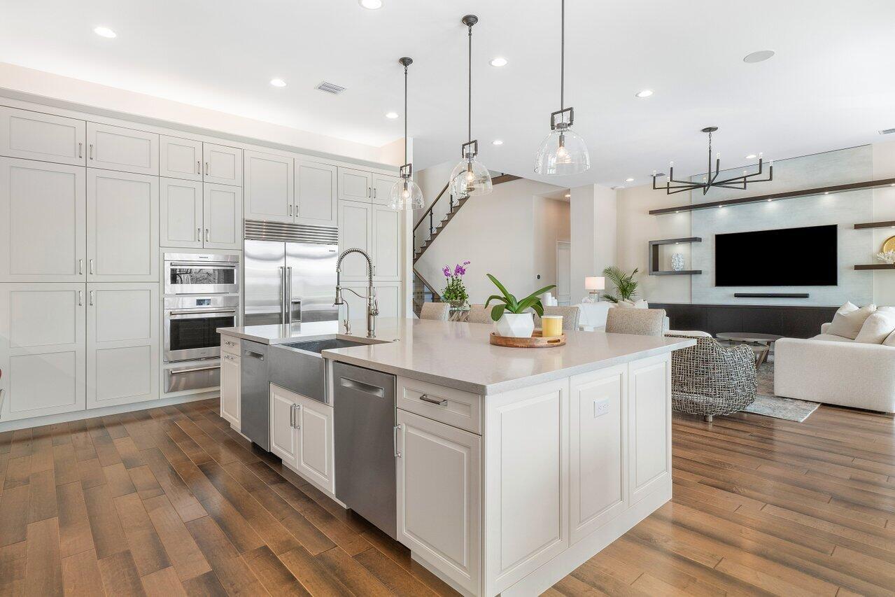 BILTMORE / BOCA BRIDGES - Residential