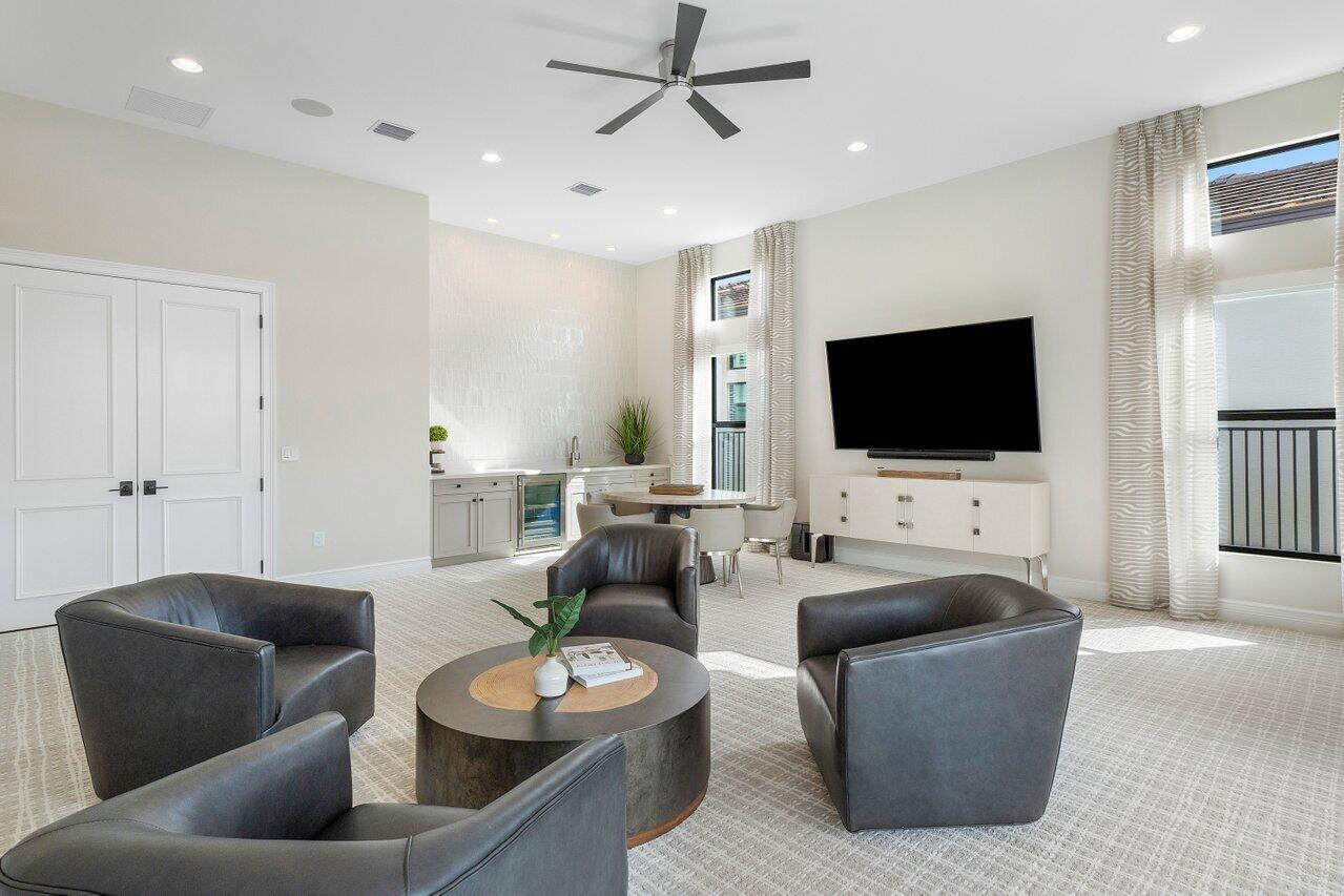 BILTMORE / BOCA BRIDGES - Residential