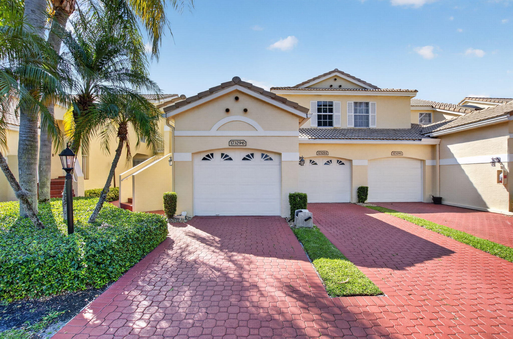 ST TROPEZ AT BOCA GOLF COACH HOMES CONDO - Residential