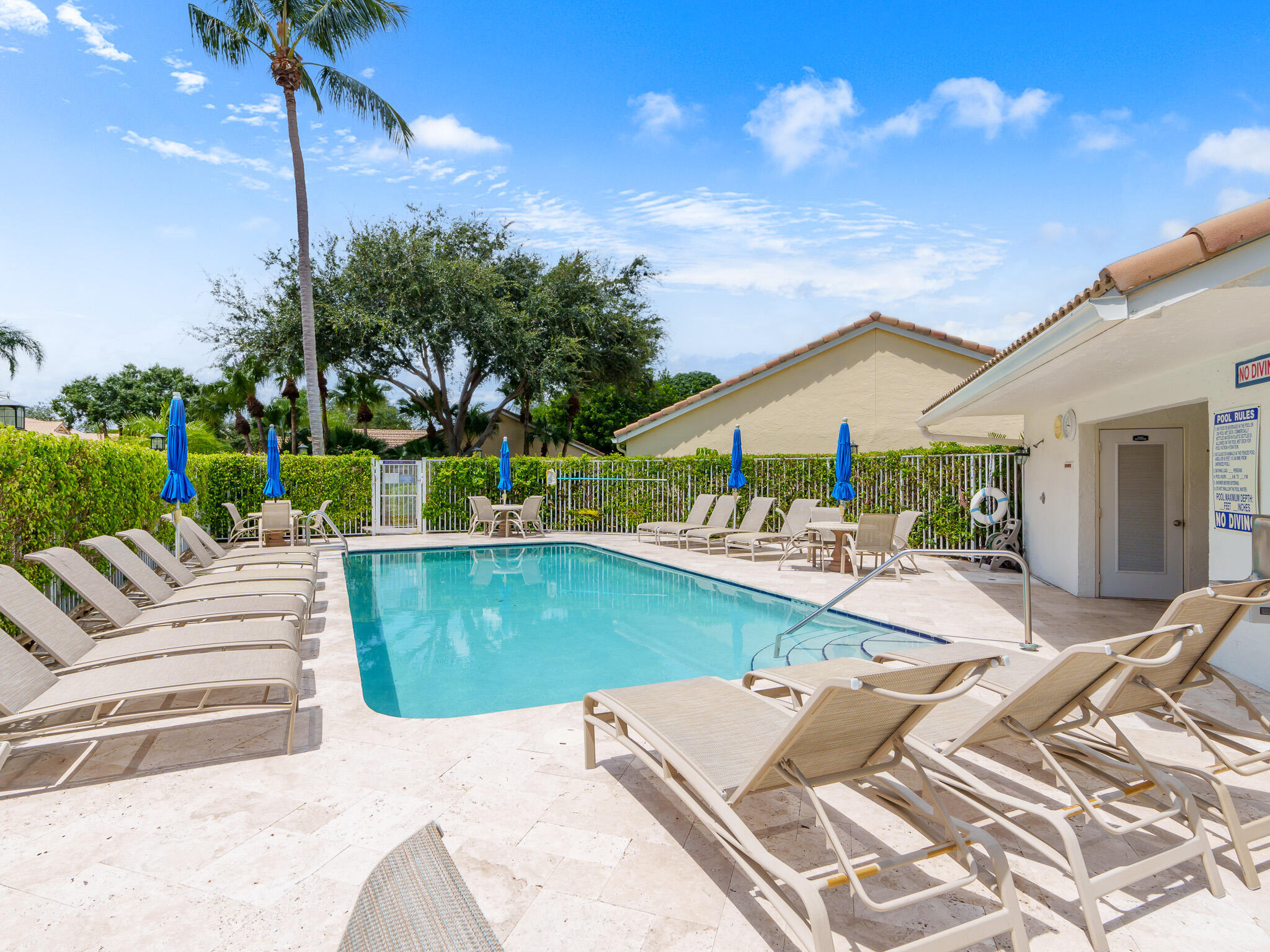 ST TROPEZ AT BOCA GOLF COACH HOMES CONDO - Residential