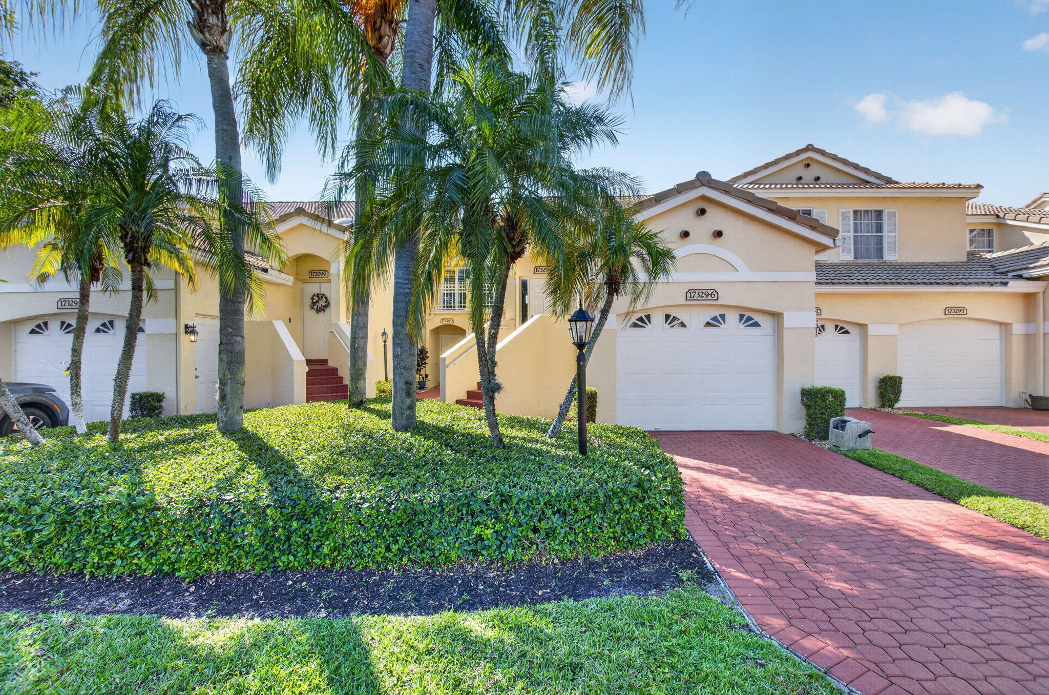 ST TROPEZ AT BOCA GOLF COACH HOMES CONDO - Residential