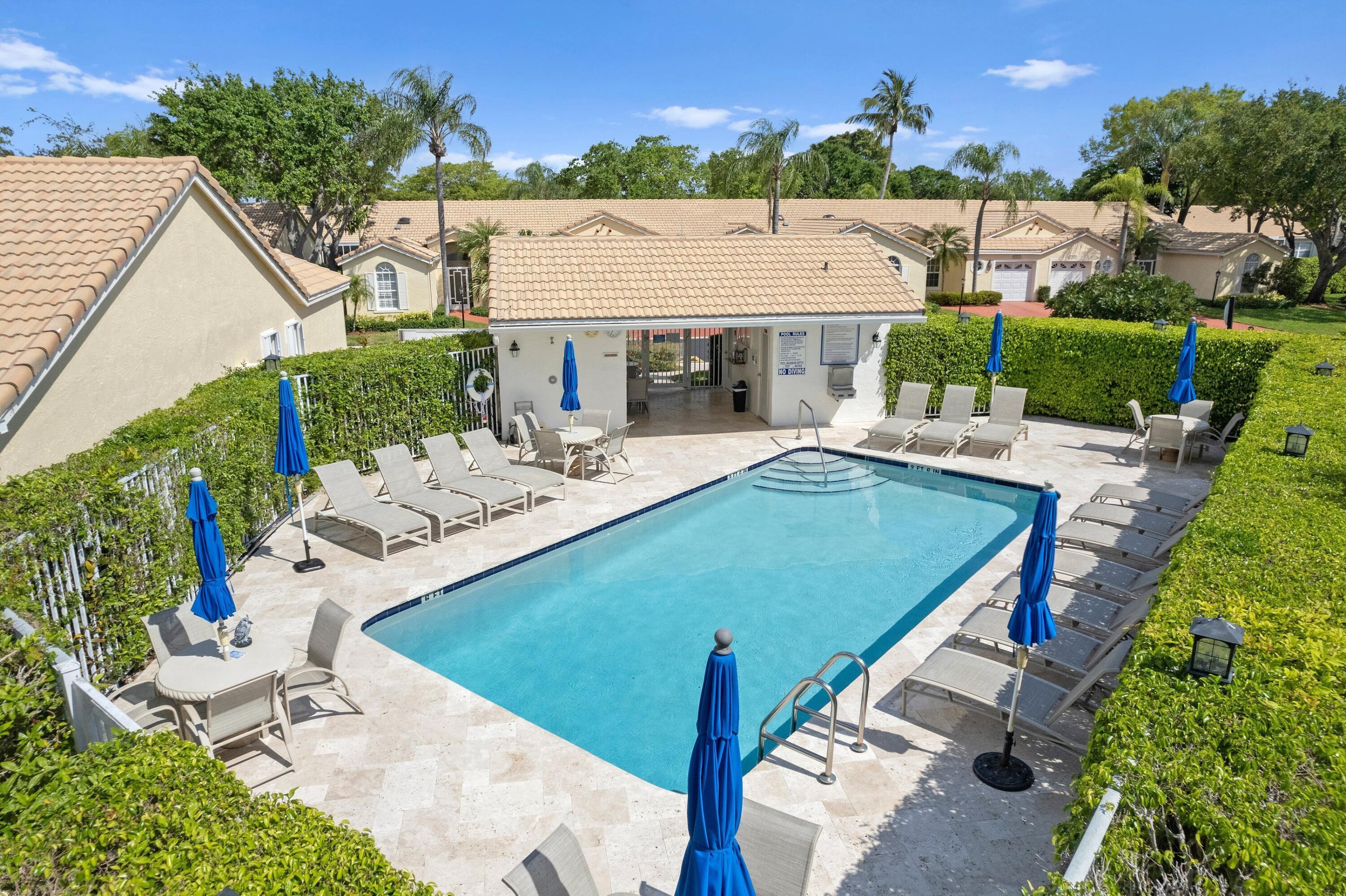 ST TROPEZ AT BOCA GOLF COACH HOMES CONDO - Residential