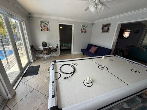 Tiny photo for 4318 TAYLOR Street, Hollywood, FL 33021 (MLS # B26078381)