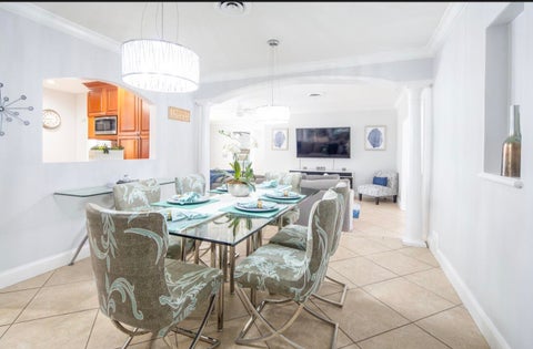 Tiny photo for 4318 TAYLOR Street, Hollywood, FL 33021 (MLS # B26078381)
