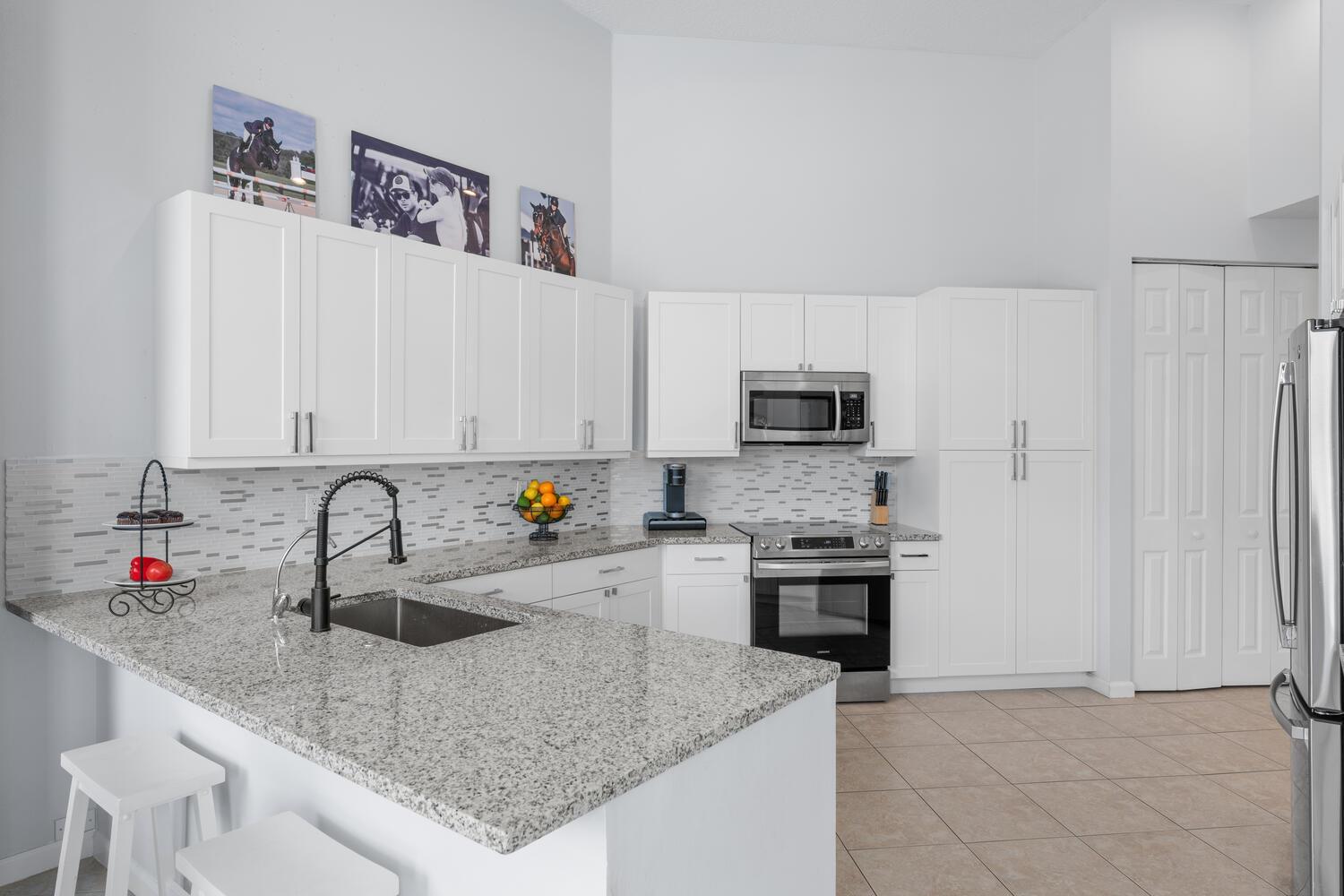 EQUESTRIAN CLUB ESTATES P - Residential