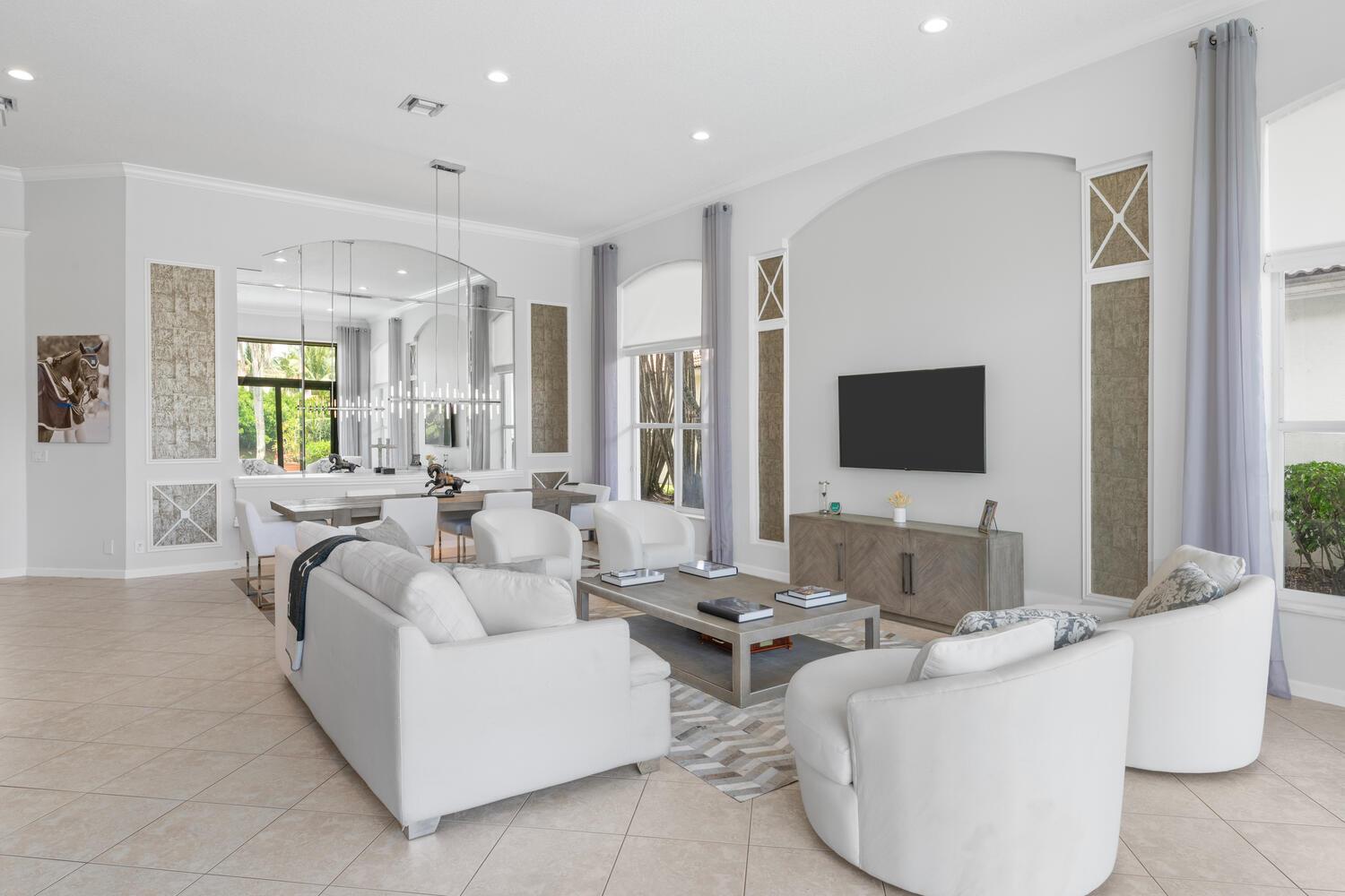 EQUESTRIAN CLUB ESTATES P - Residential