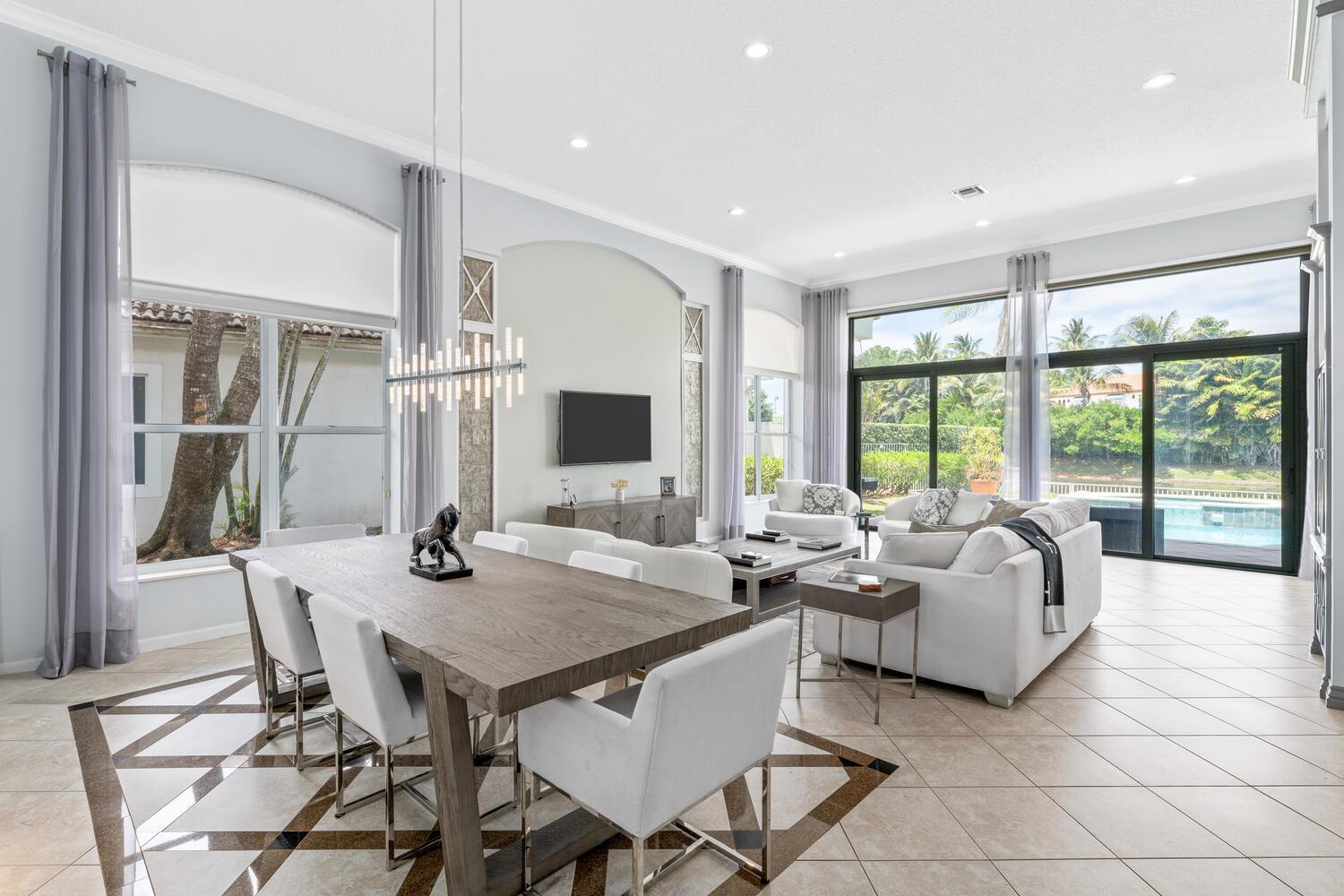 EQUESTRIAN CLUB ESTATES P - Residential