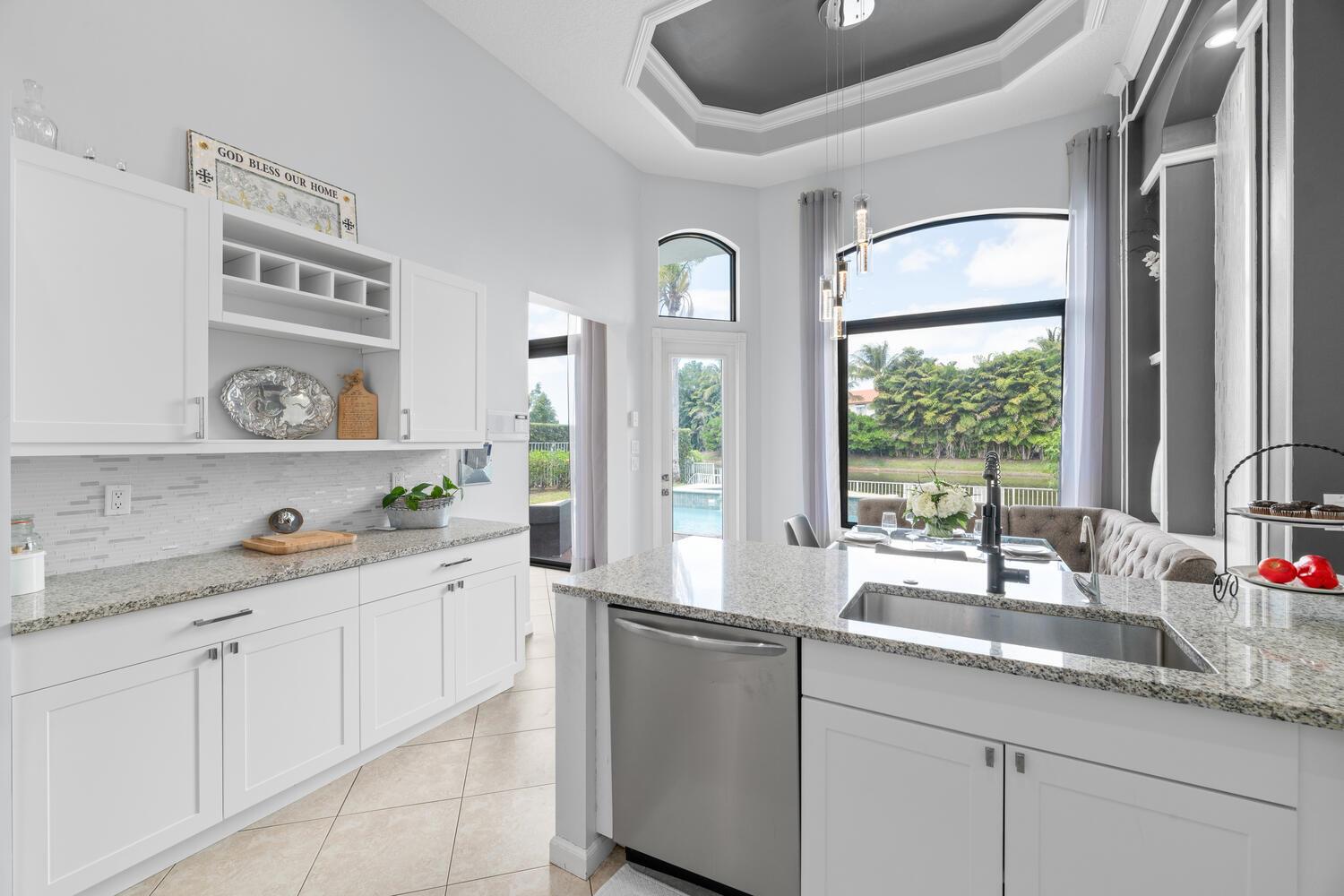 EQUESTRIAN CLUB ESTATES P - Residential