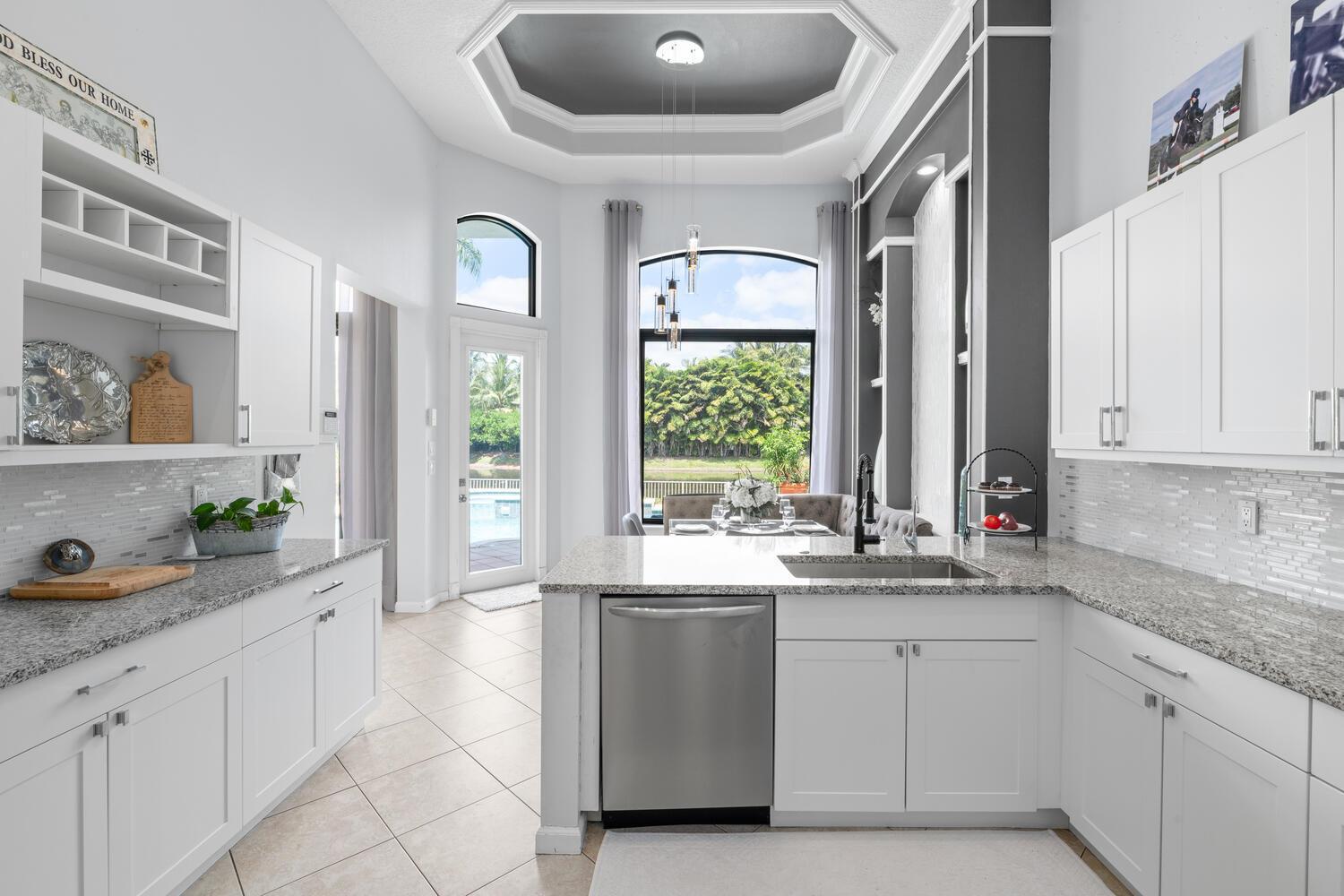 EQUESTRIAN CLUB ESTATES P - Residential