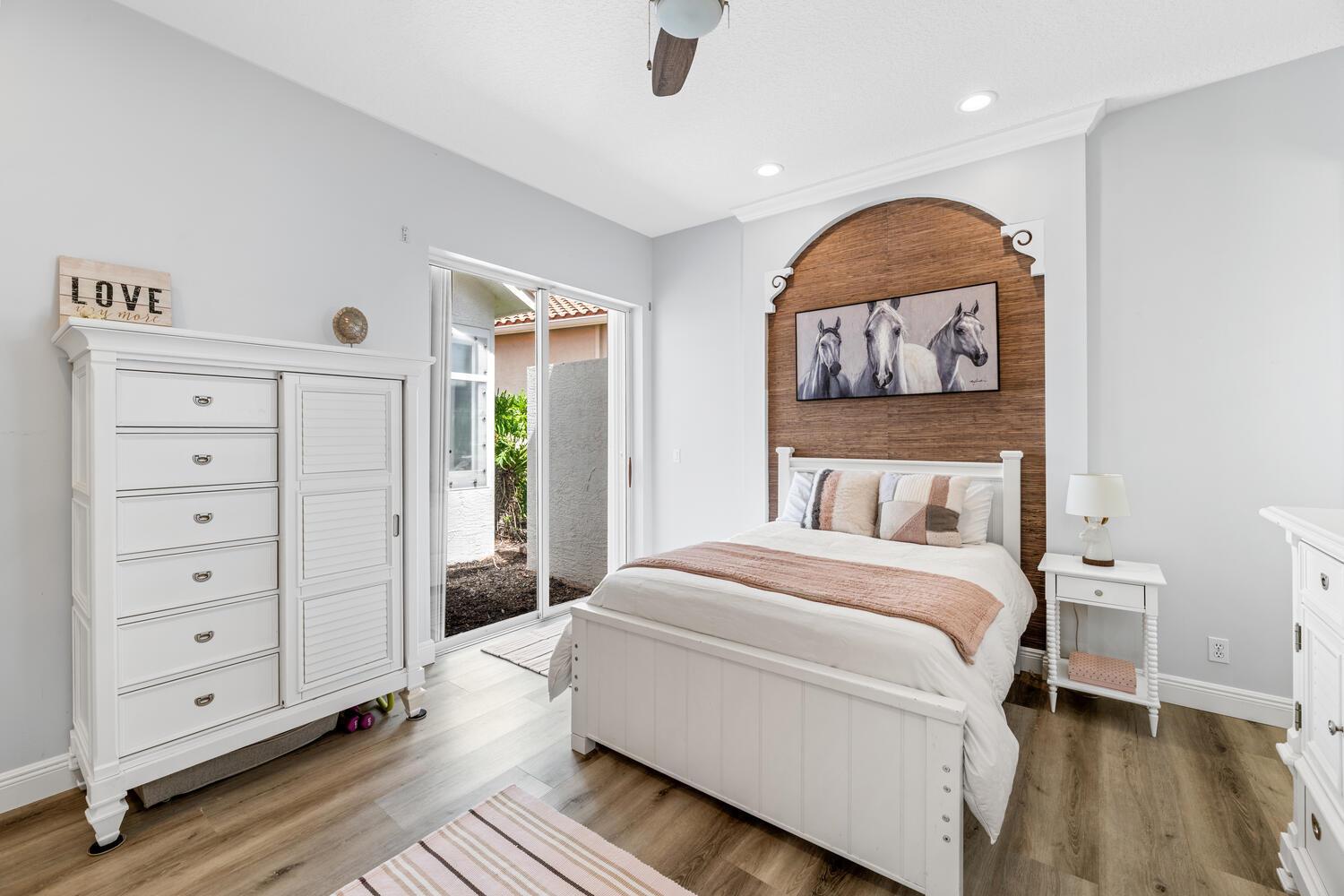 EQUESTRIAN CLUB ESTATES P - Residential