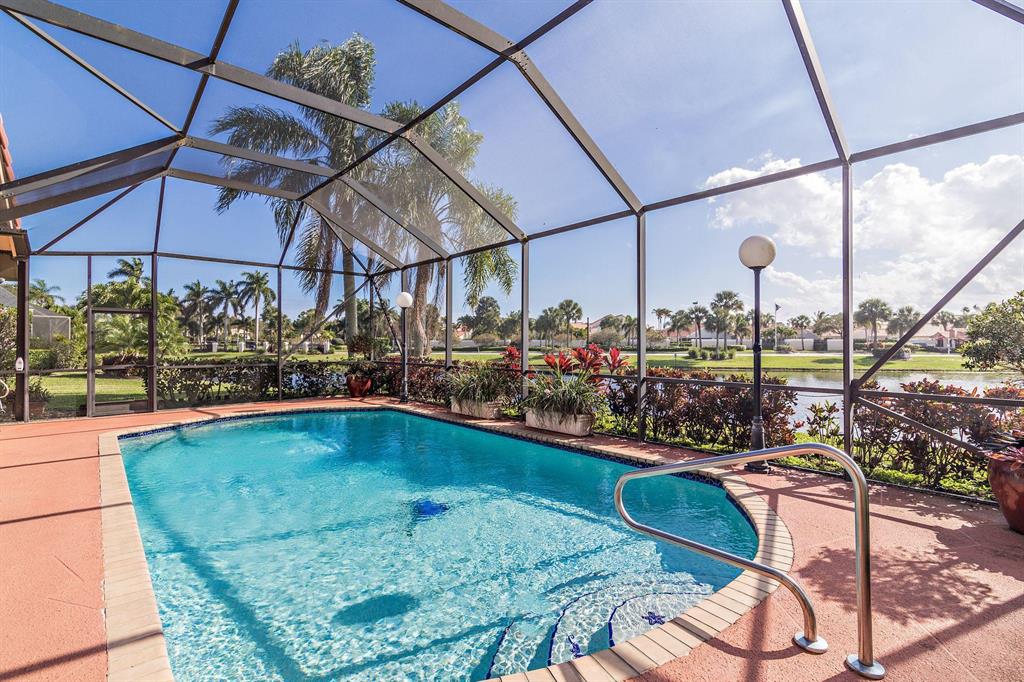 Crystal Pointe - Residential