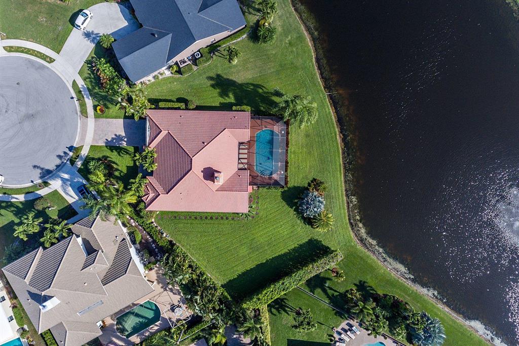 Crystal Pointe - Residential