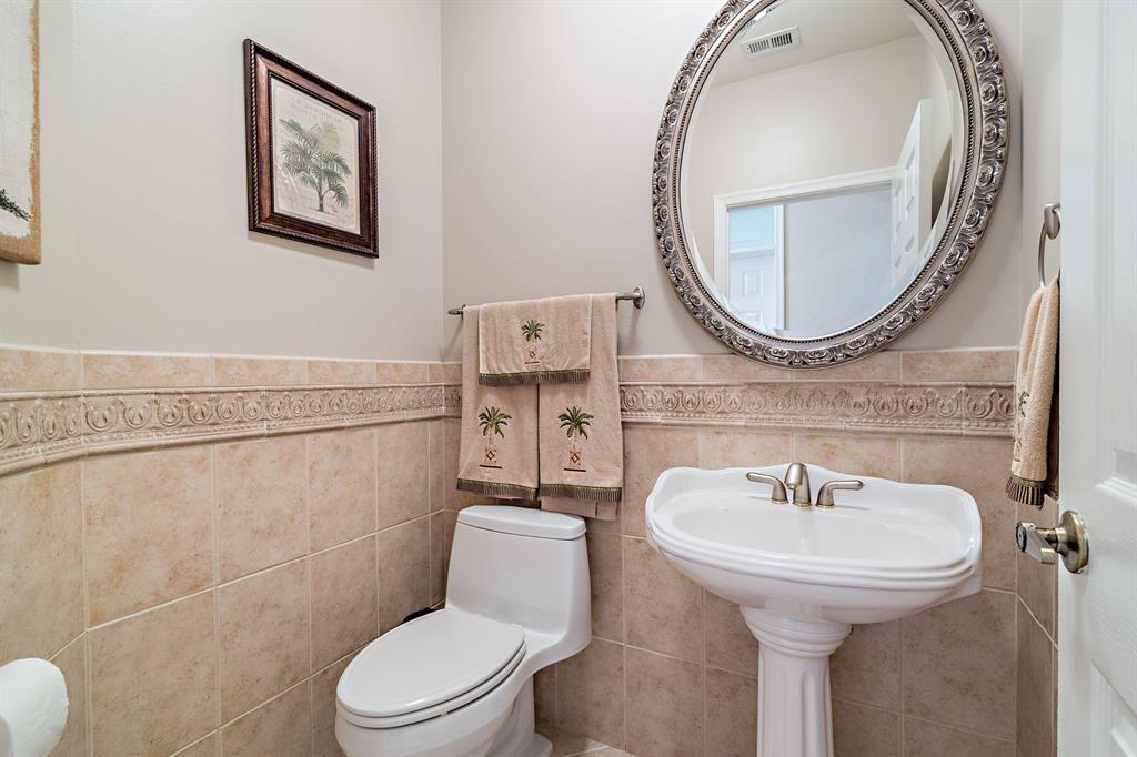 Crystal Pointe - Residential