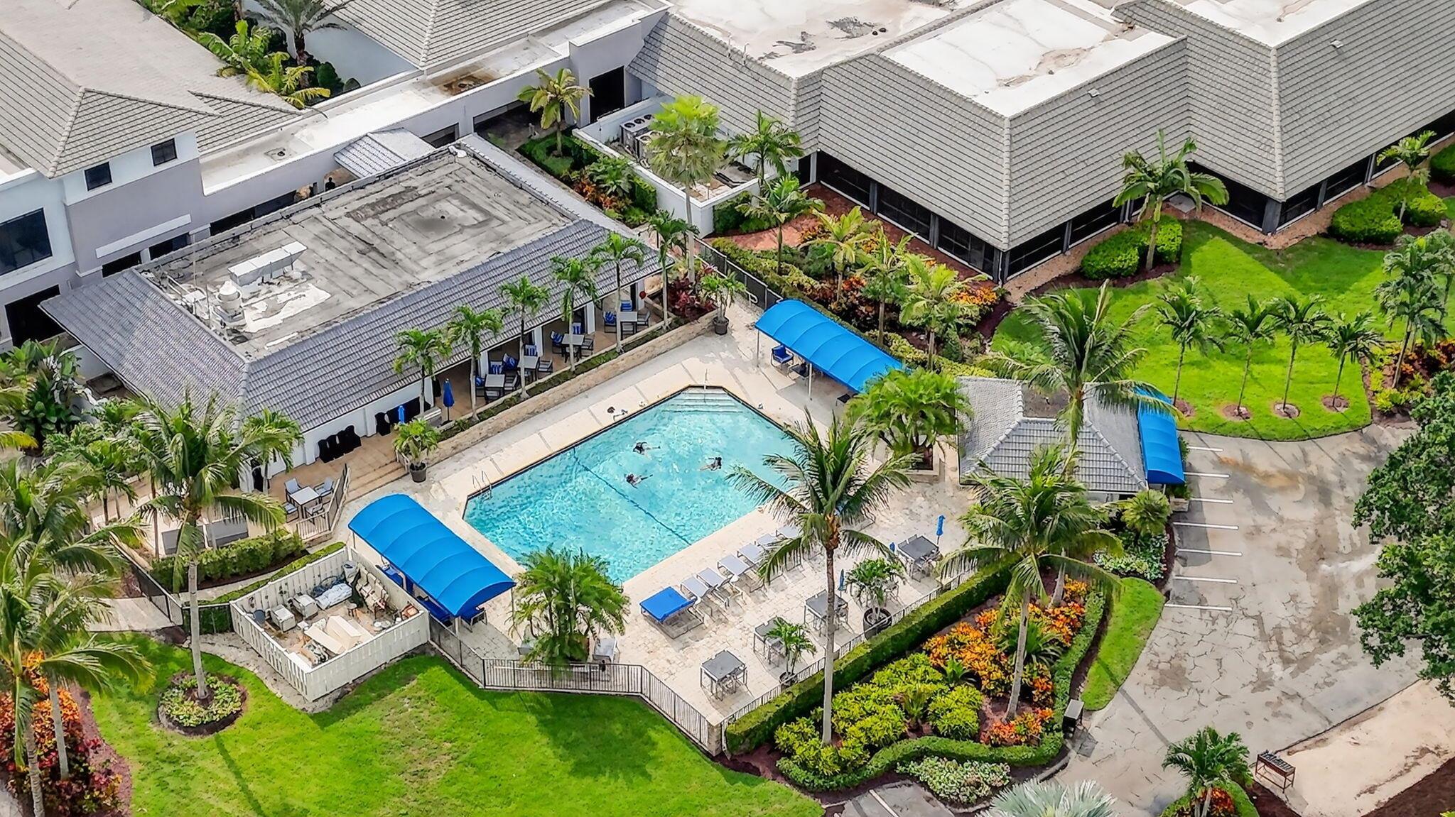 BOCA WOODS COUNTRY CLUB P - Residential