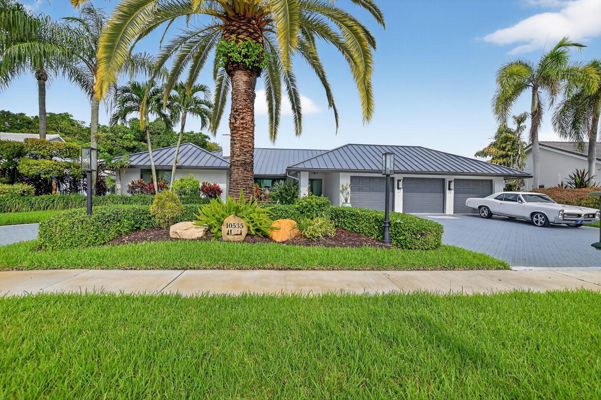 BOCA WOODS COUNTRY CLUB P - Residential