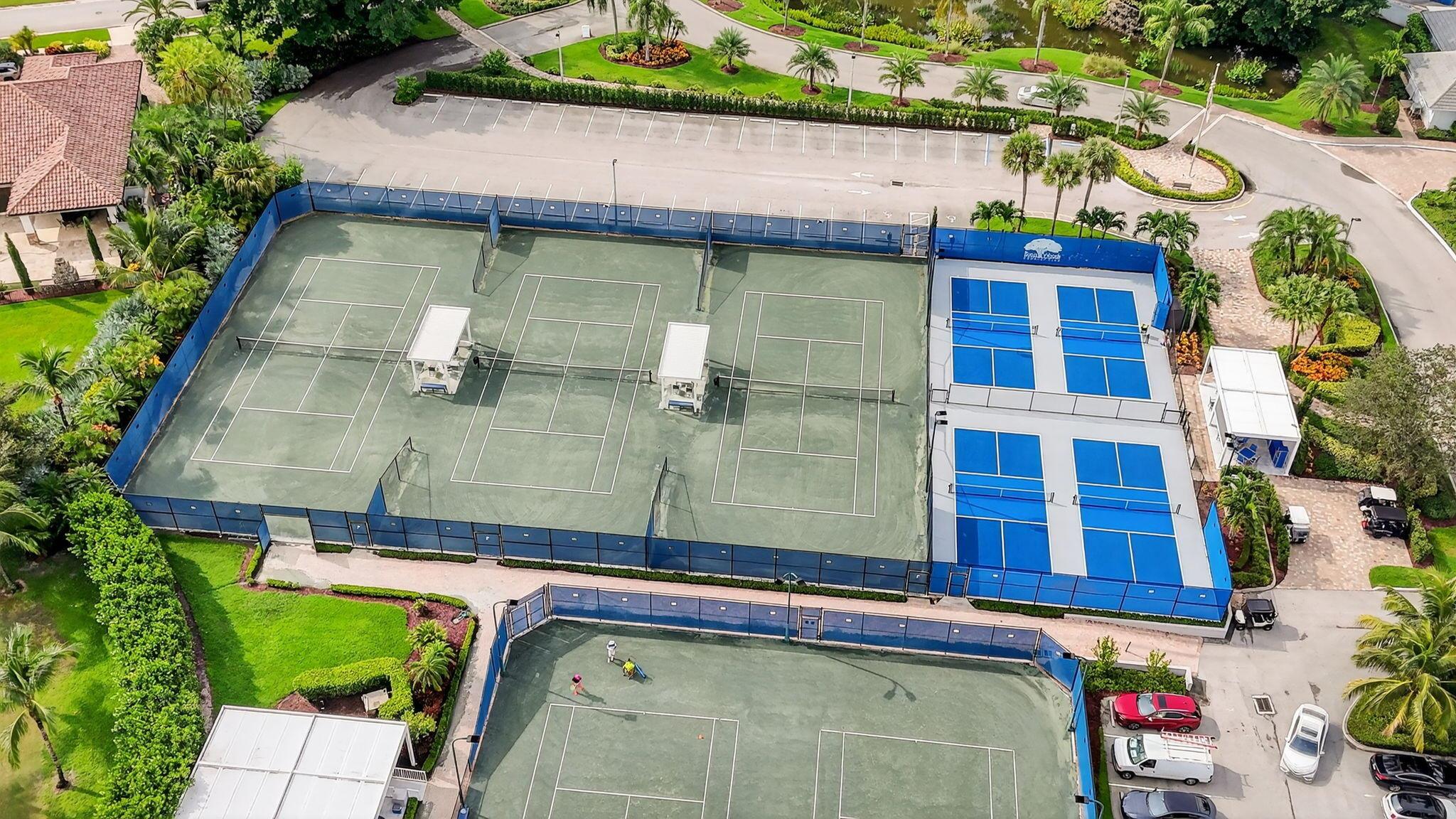 BOCA WOODS COUNTRY CLUB P - Residential