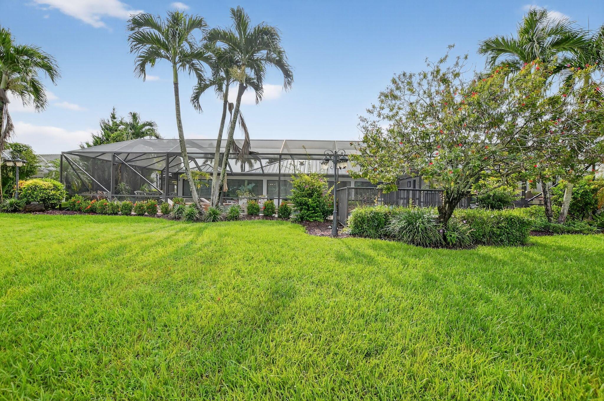 BOCA WOODS COUNTRY CLUB P - Residential