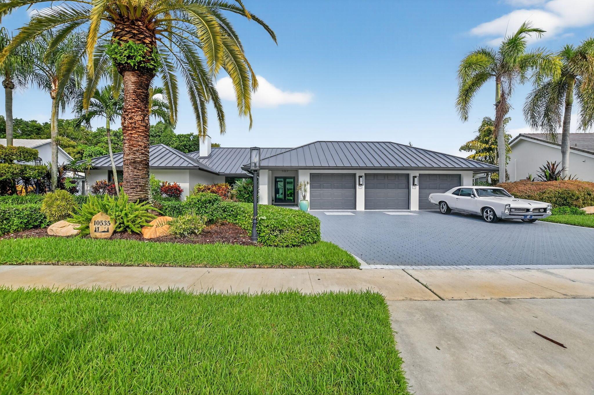 BOCA WOODS COUNTRY CLUB P - Residential