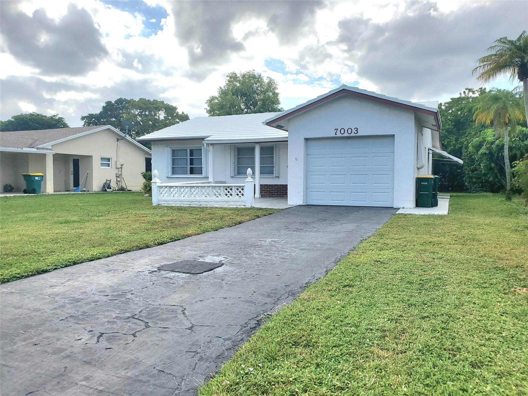 Westwood Commy 4 77-45 B - Residential