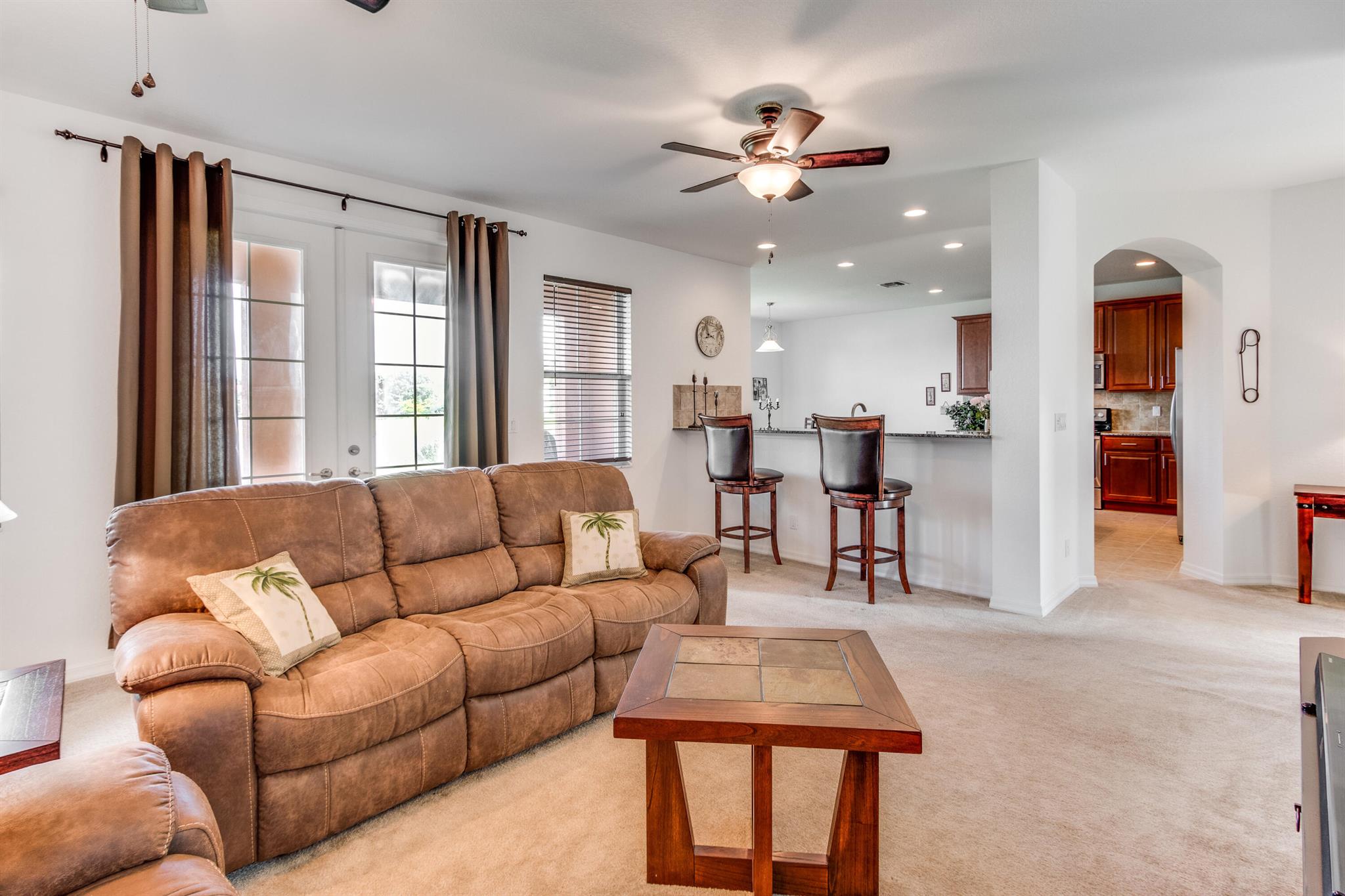 OAKMONT ESTATES - Residential Lease