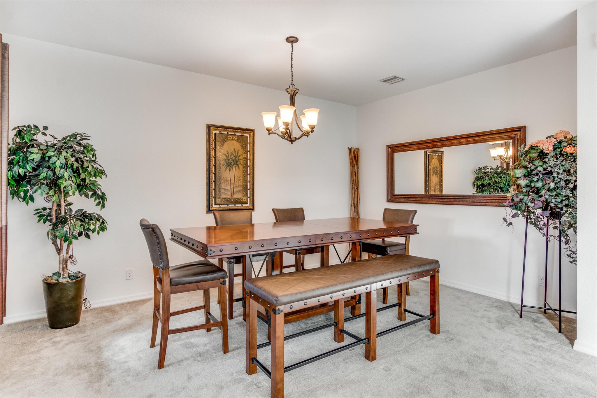 OAKMONT ESTATES - Residential Lease