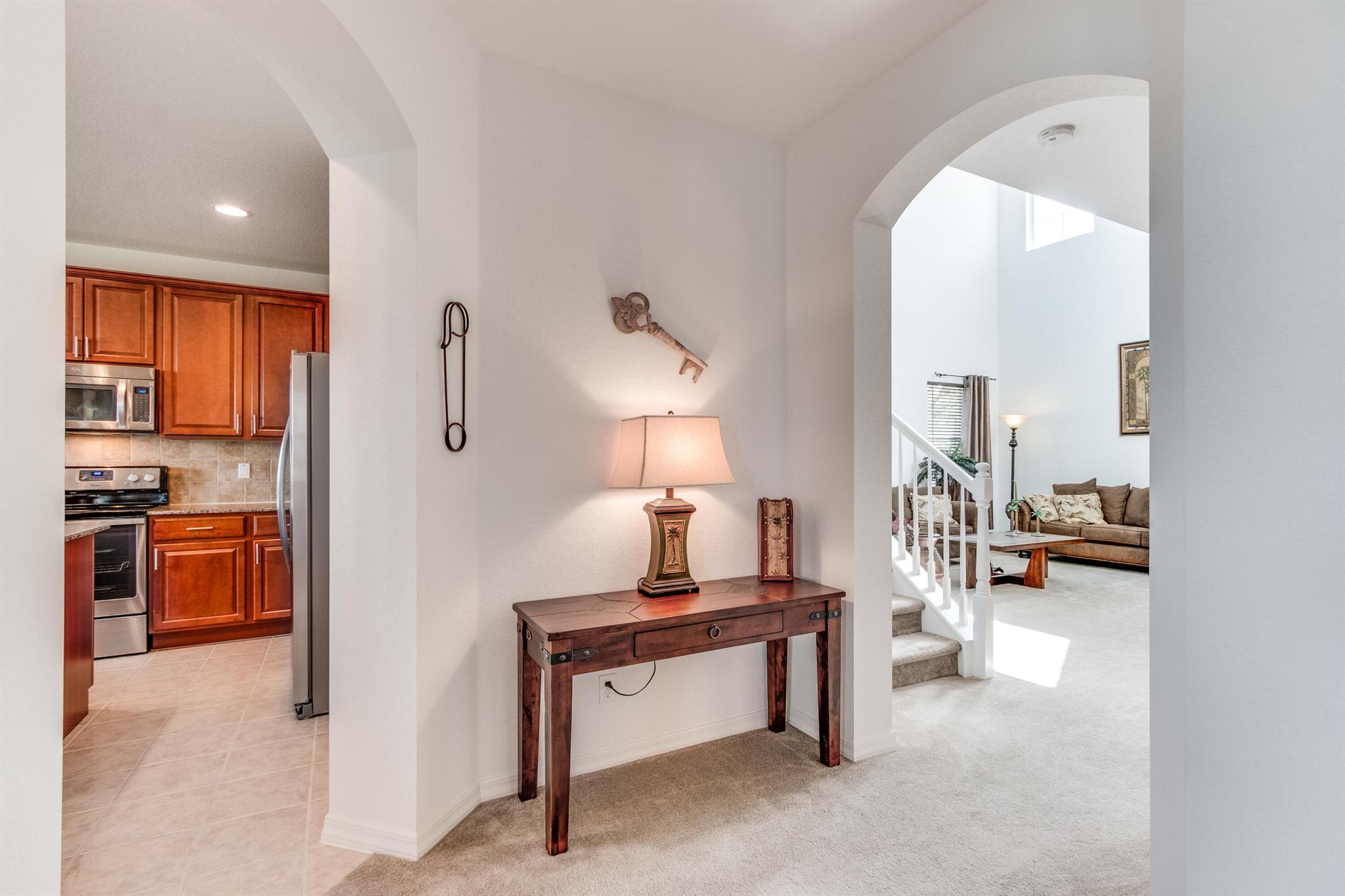 OAKMONT ESTATES - Residential Lease