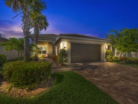 A home in Port St Lucie