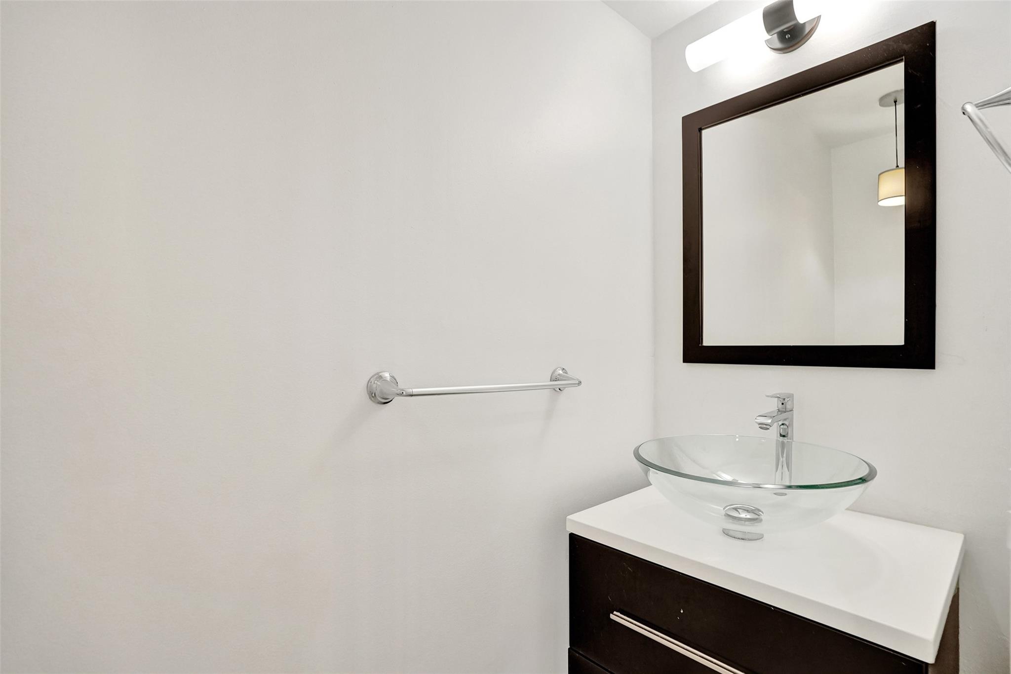 257 Jacaranda Dr 30