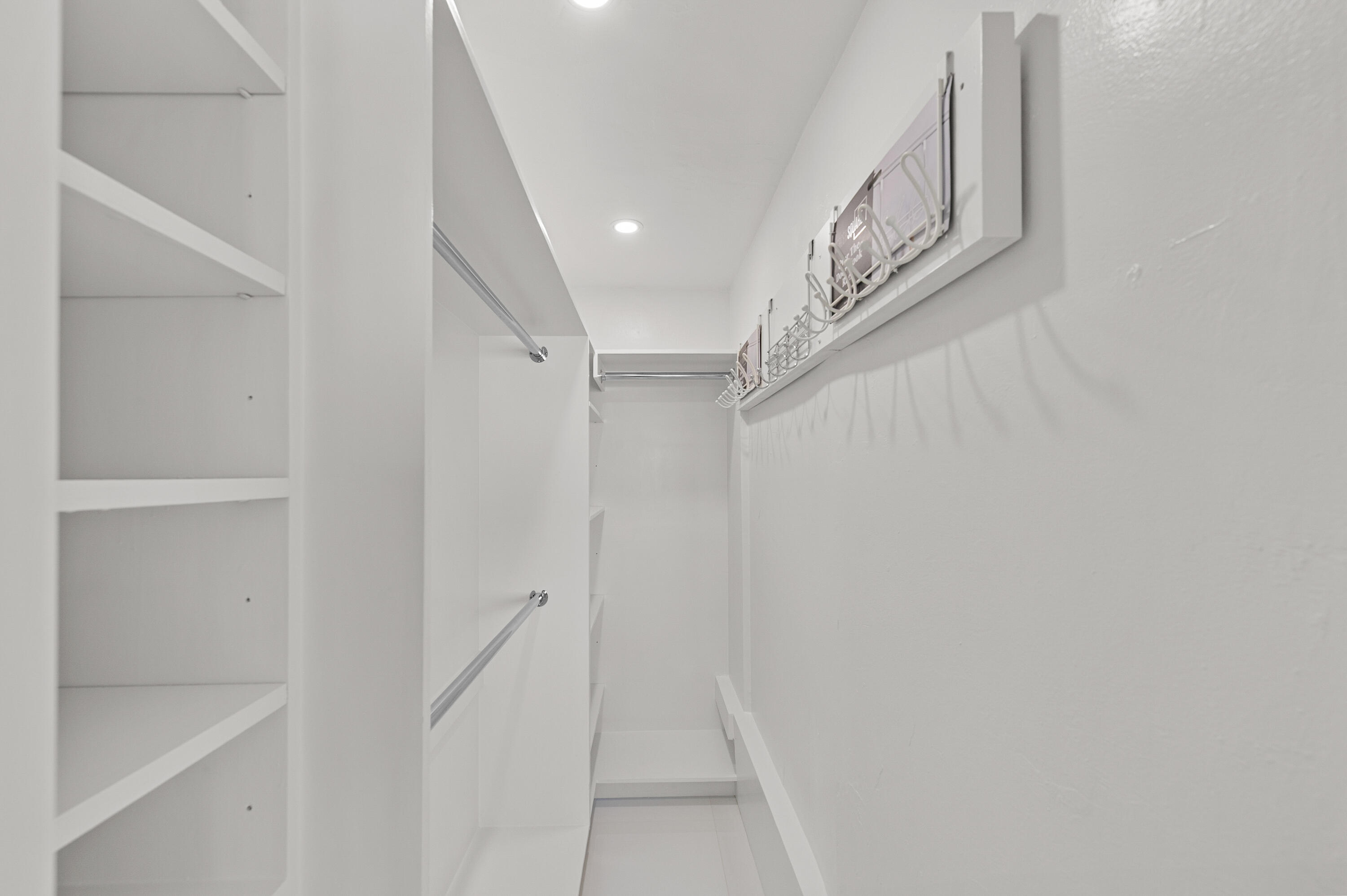 PIER 41 CONDO - Residential Lease