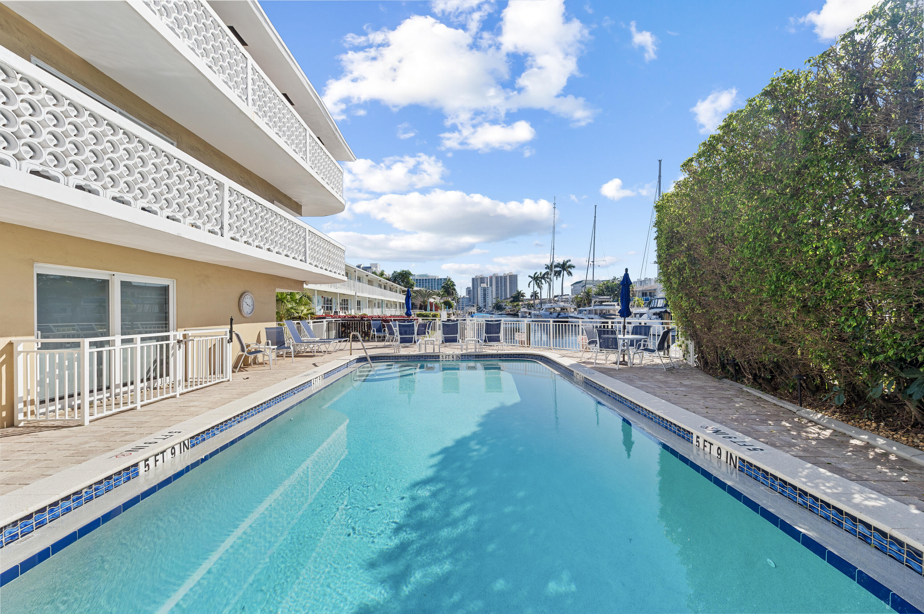 PIER 41 CONDO - Residential Lease
