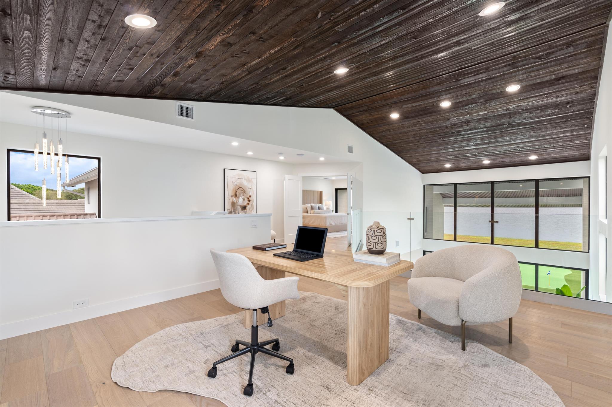 PRESIDENT COUNTRY CLUB 4 - Residential