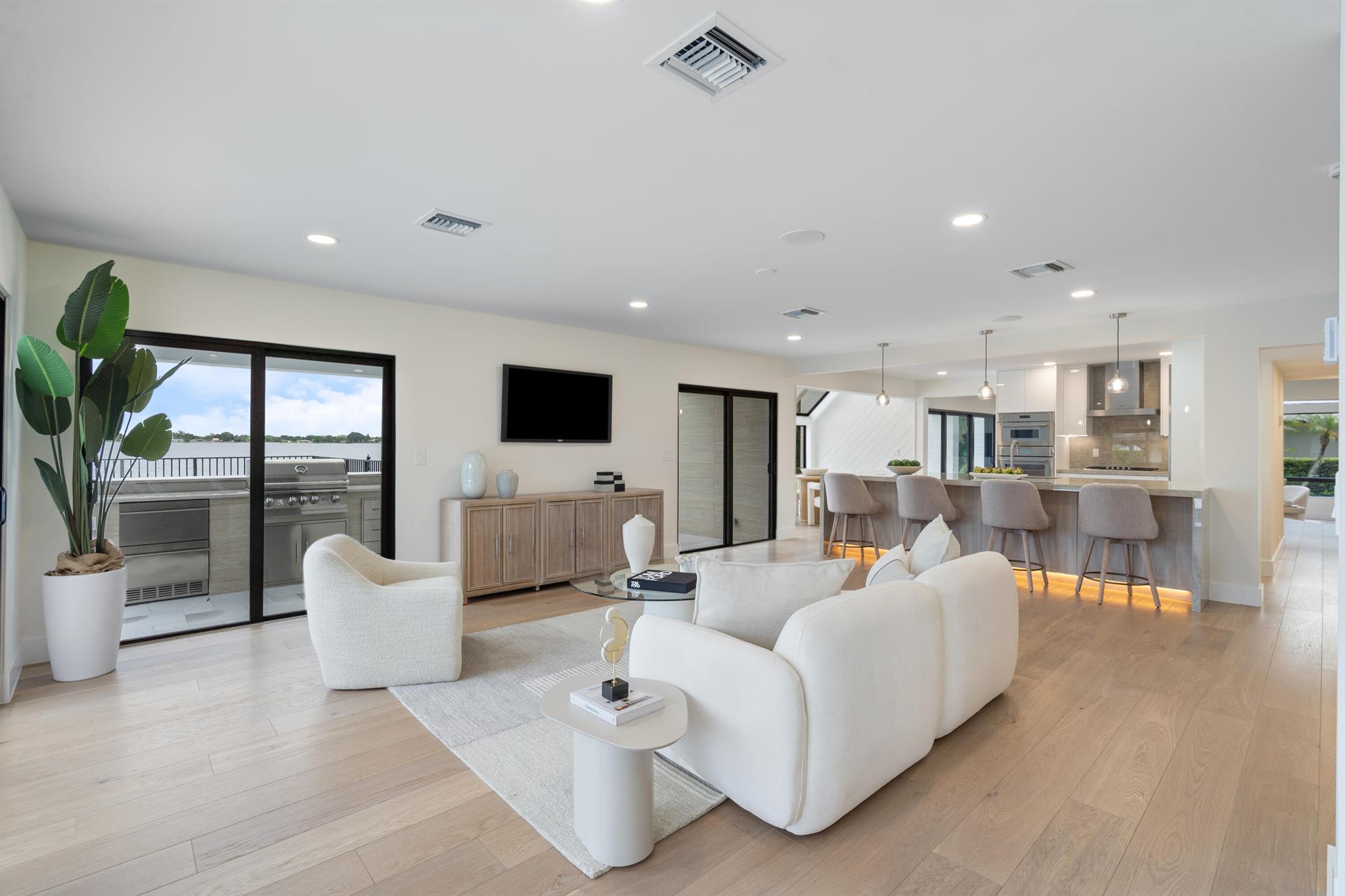 PRESIDENT COUNTRY CLUB 4 - Residential