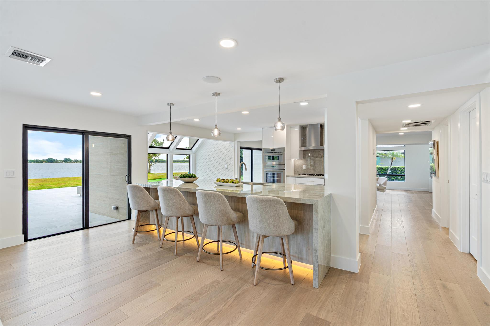 PRESIDENT COUNTRY CLUB 4 - Residential