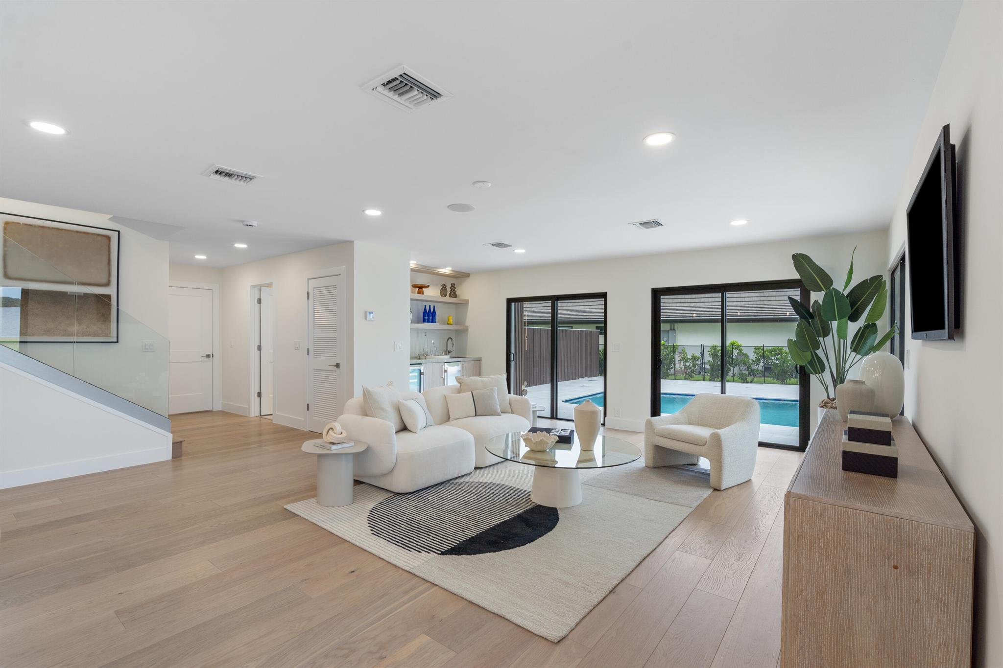 PRESIDENT COUNTRY CLUB 4 - Residential