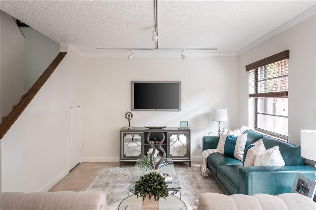 Spanish Spring - Residential