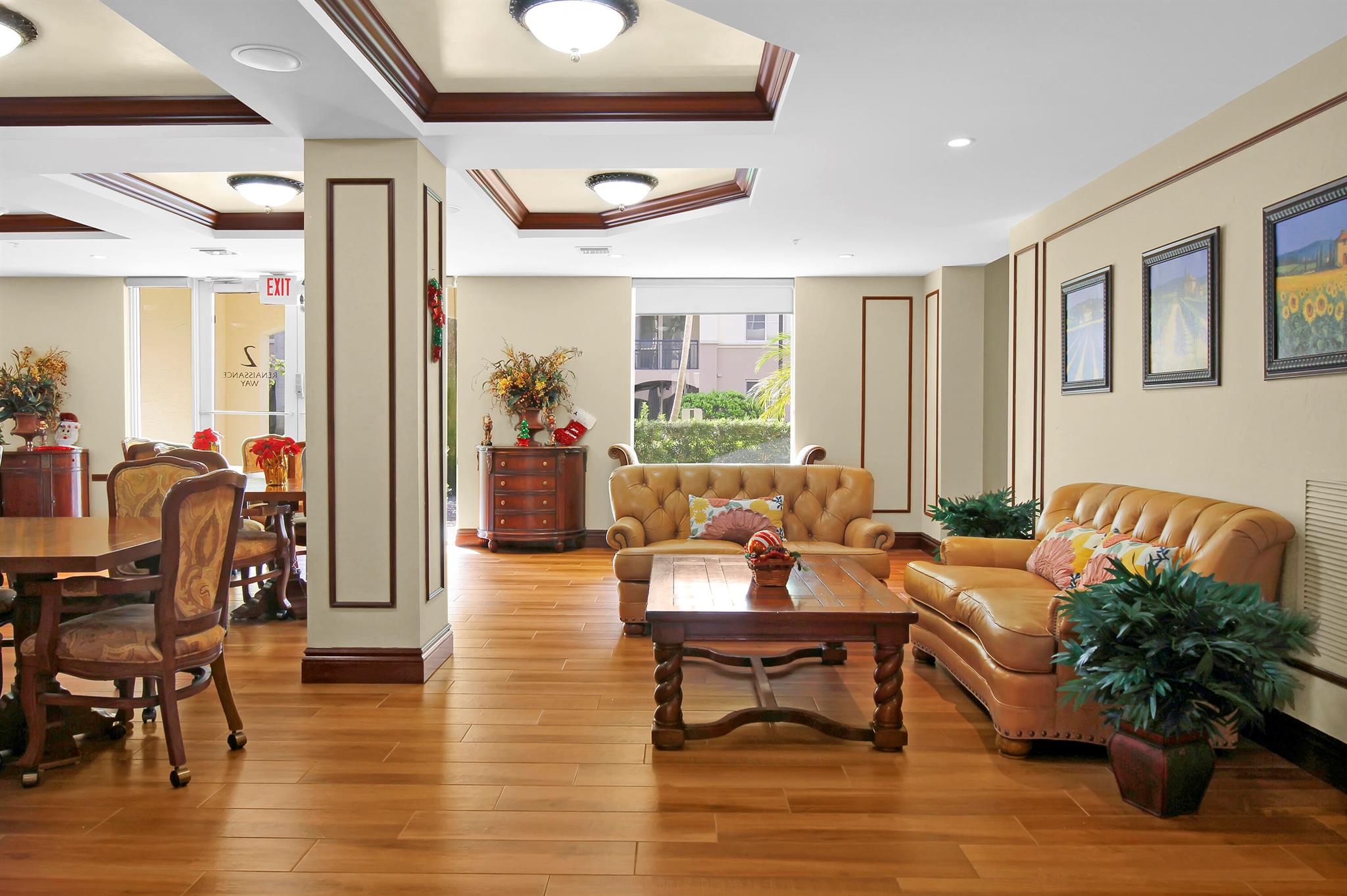 SAN RAPHAEL CONDO - Residential