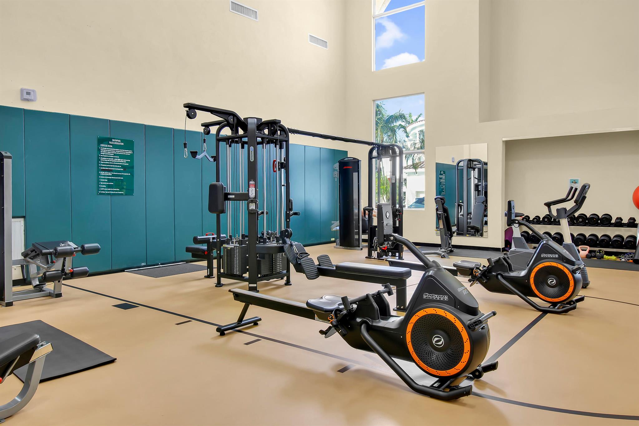 SAN RAPHAEL CONDO - Residential