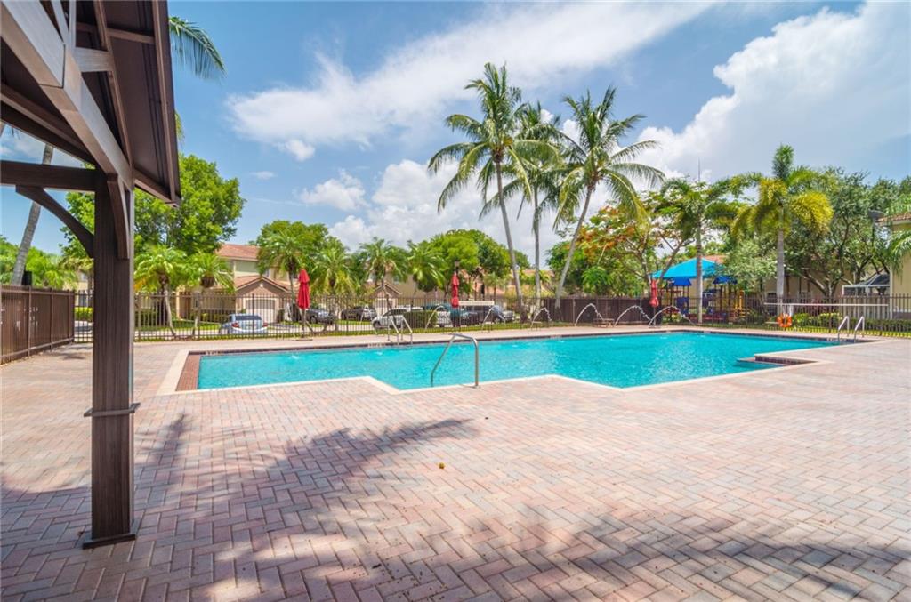 SAN SIMEON - Residential Lease