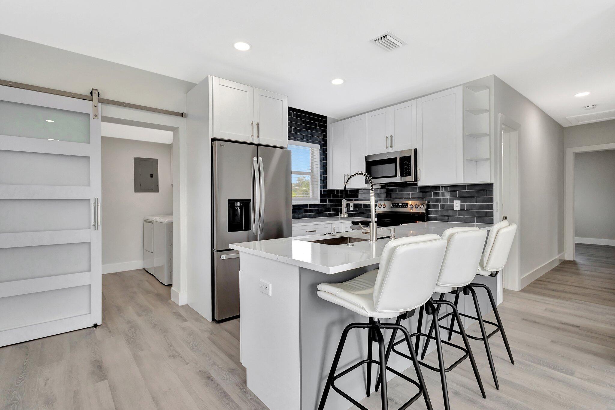 JEFFERSON MANOR - Residential Lease