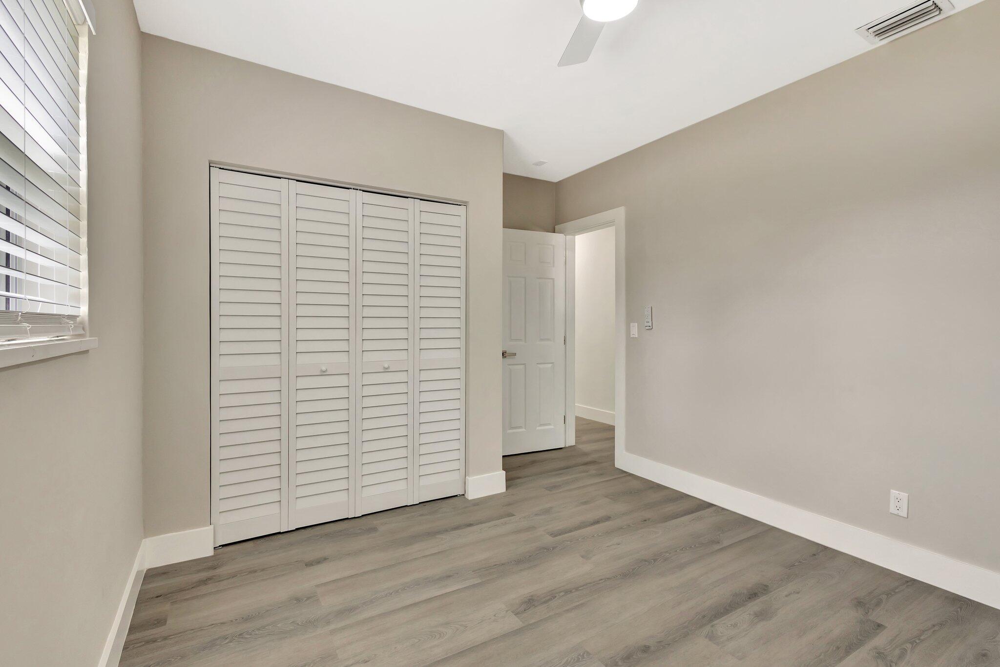 JEFFERSON MANOR - Residential Lease