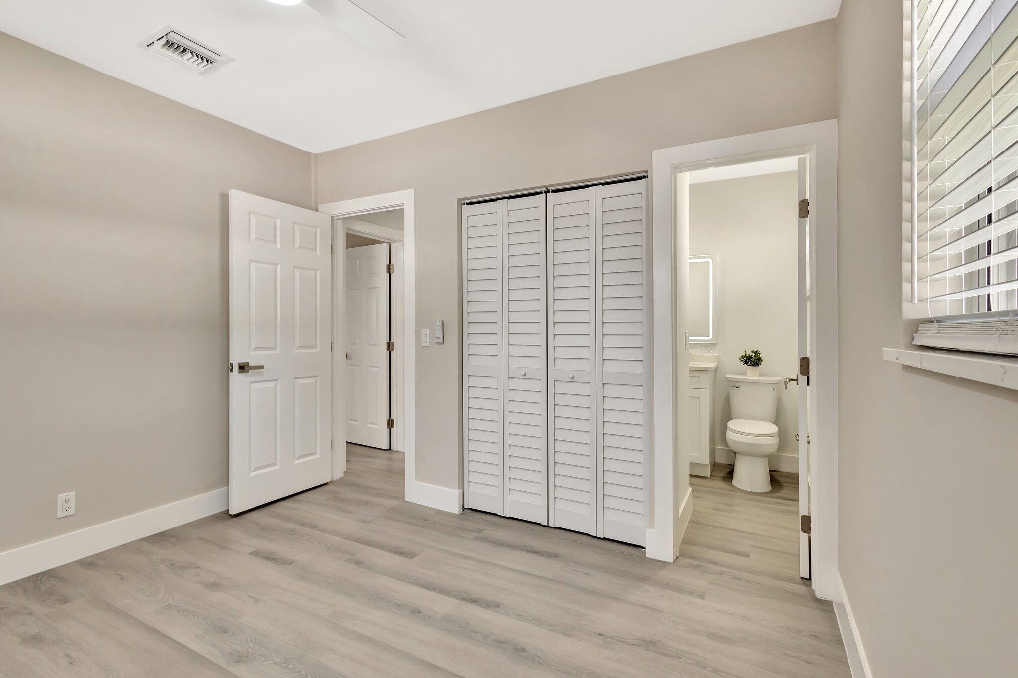 JEFFERSON MANOR - Residential Lease