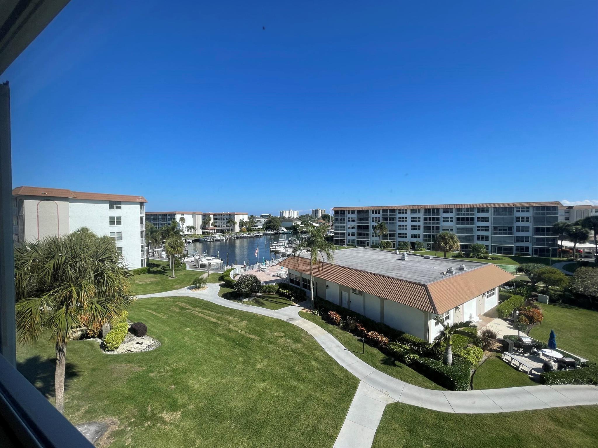 TROPIC BAY CONDO - Residential