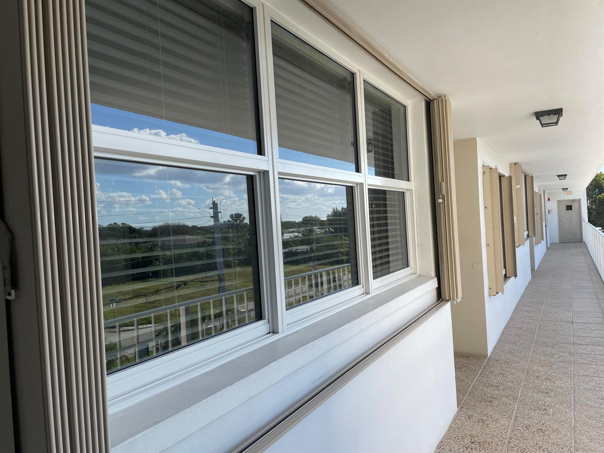 TROPIC BAY CONDO - Residential