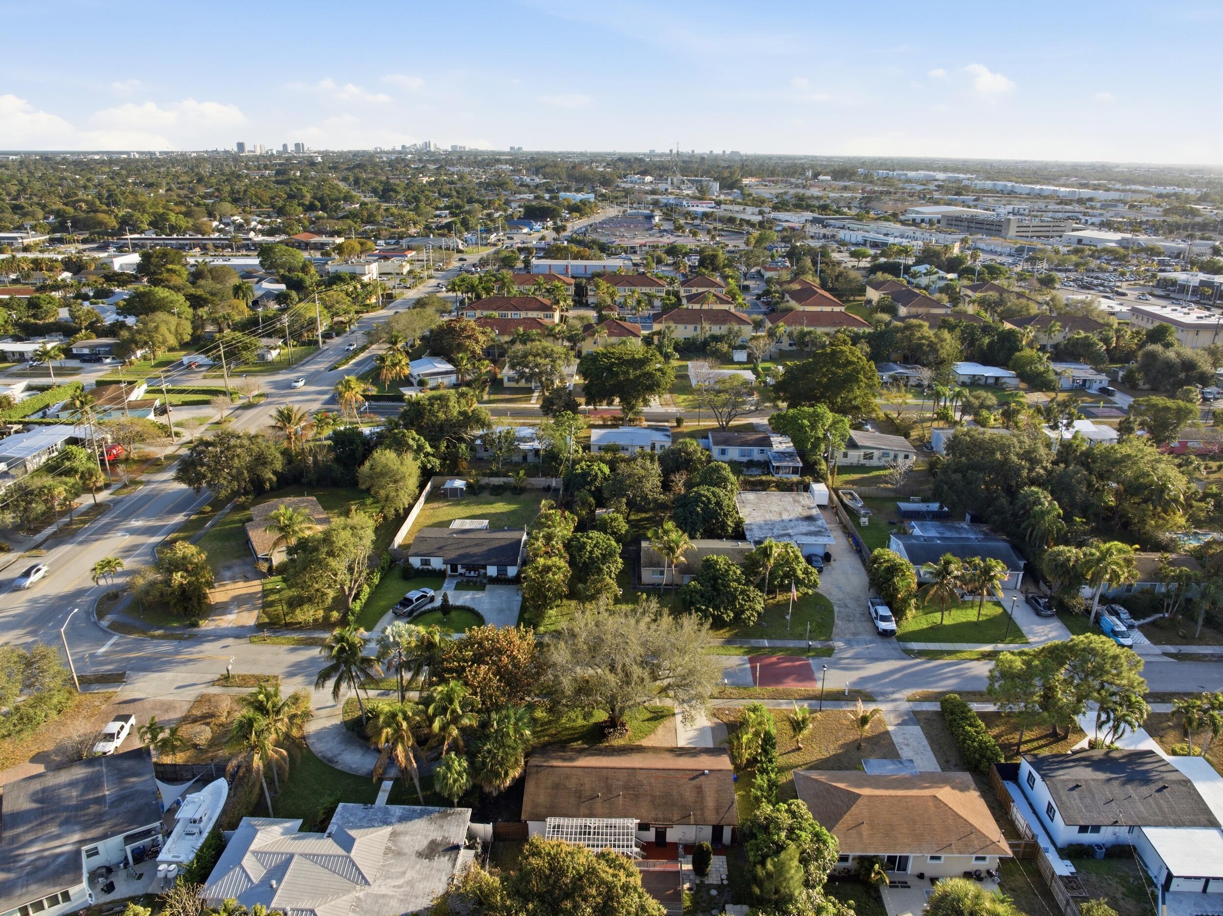 LAKE PARK MANOR - Residential Lease