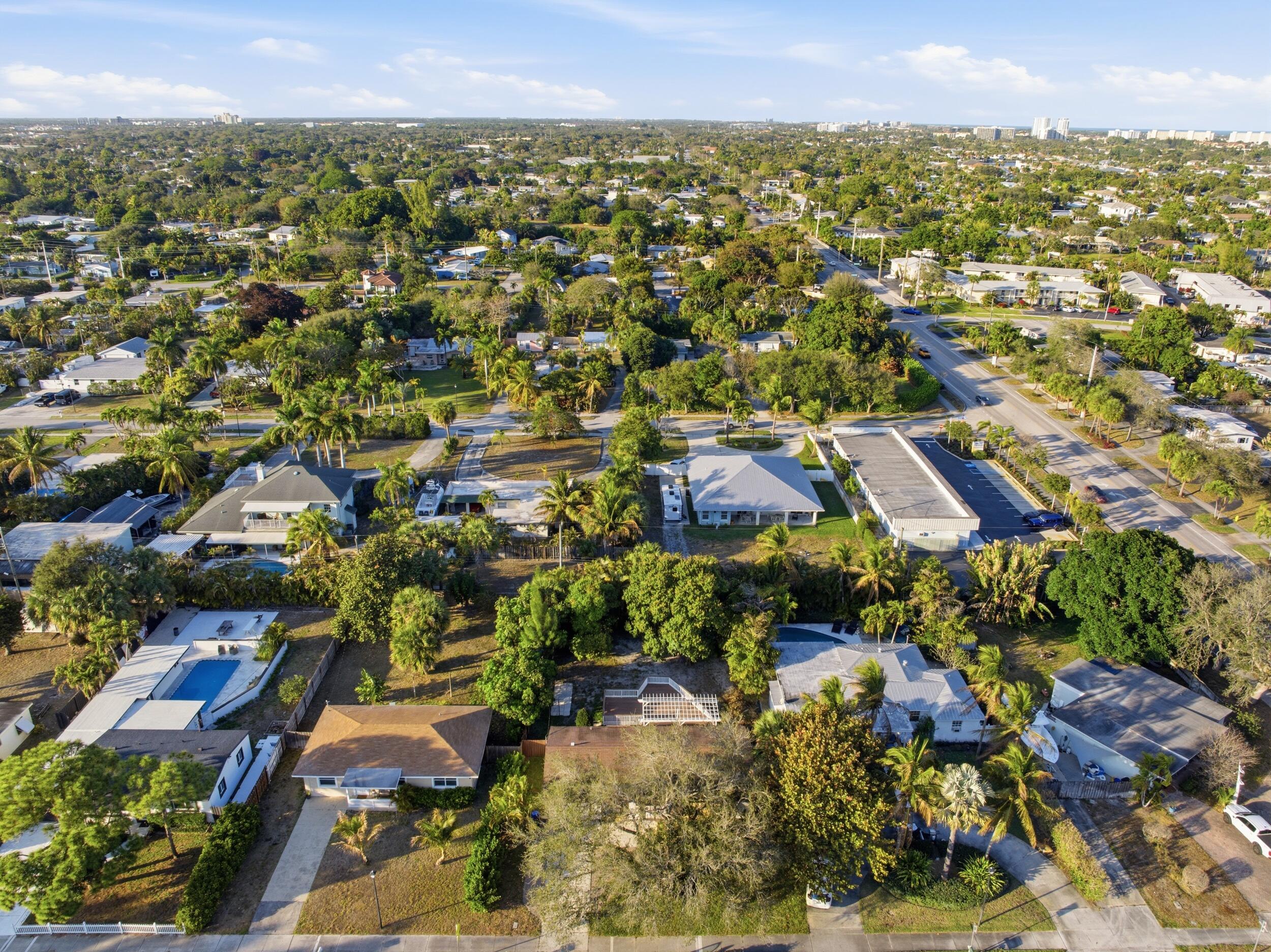 LAKE PARK MANOR - Residential Lease