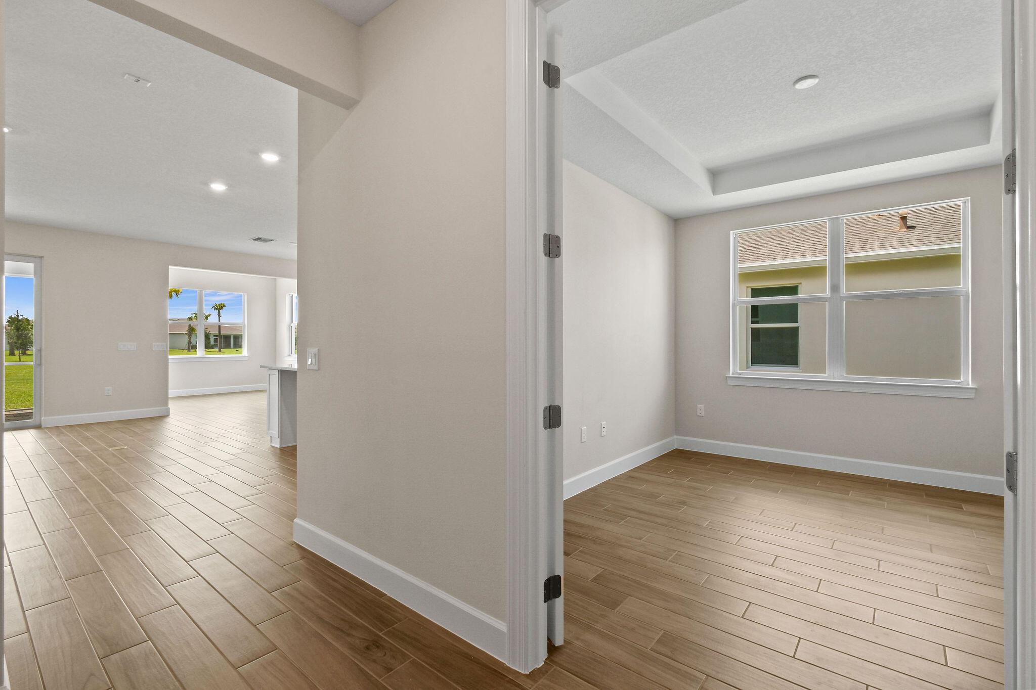 DEL WEBB TRADITION - Residential