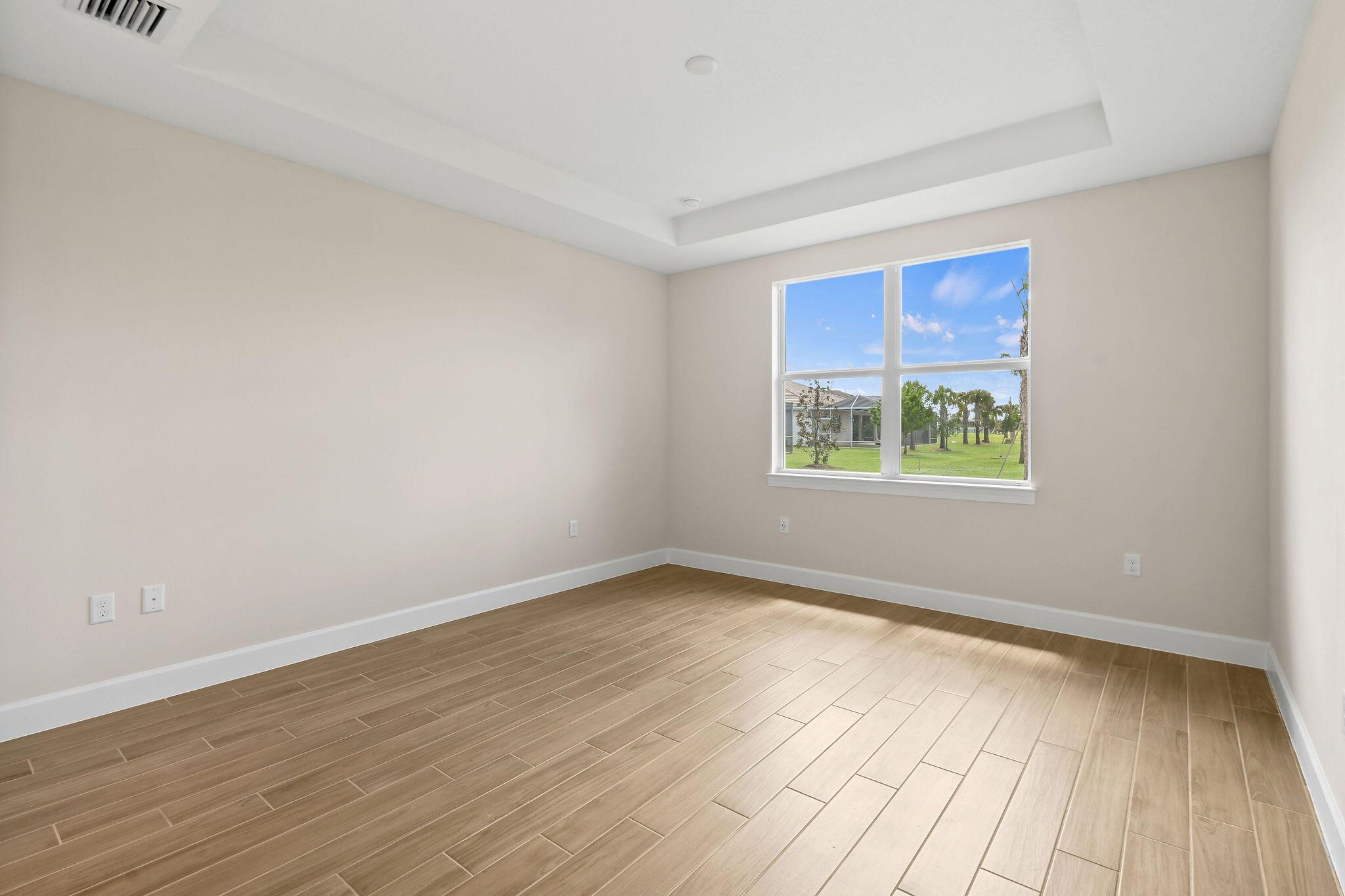 DEL WEBB TRADITION - Residential