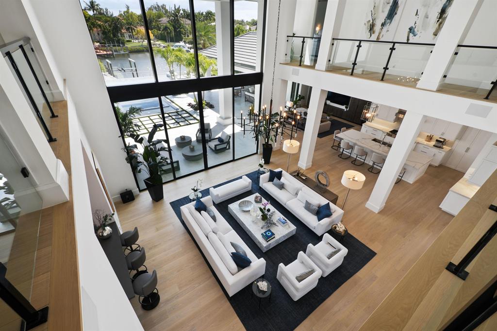 ADMIRALS COVE - Residential