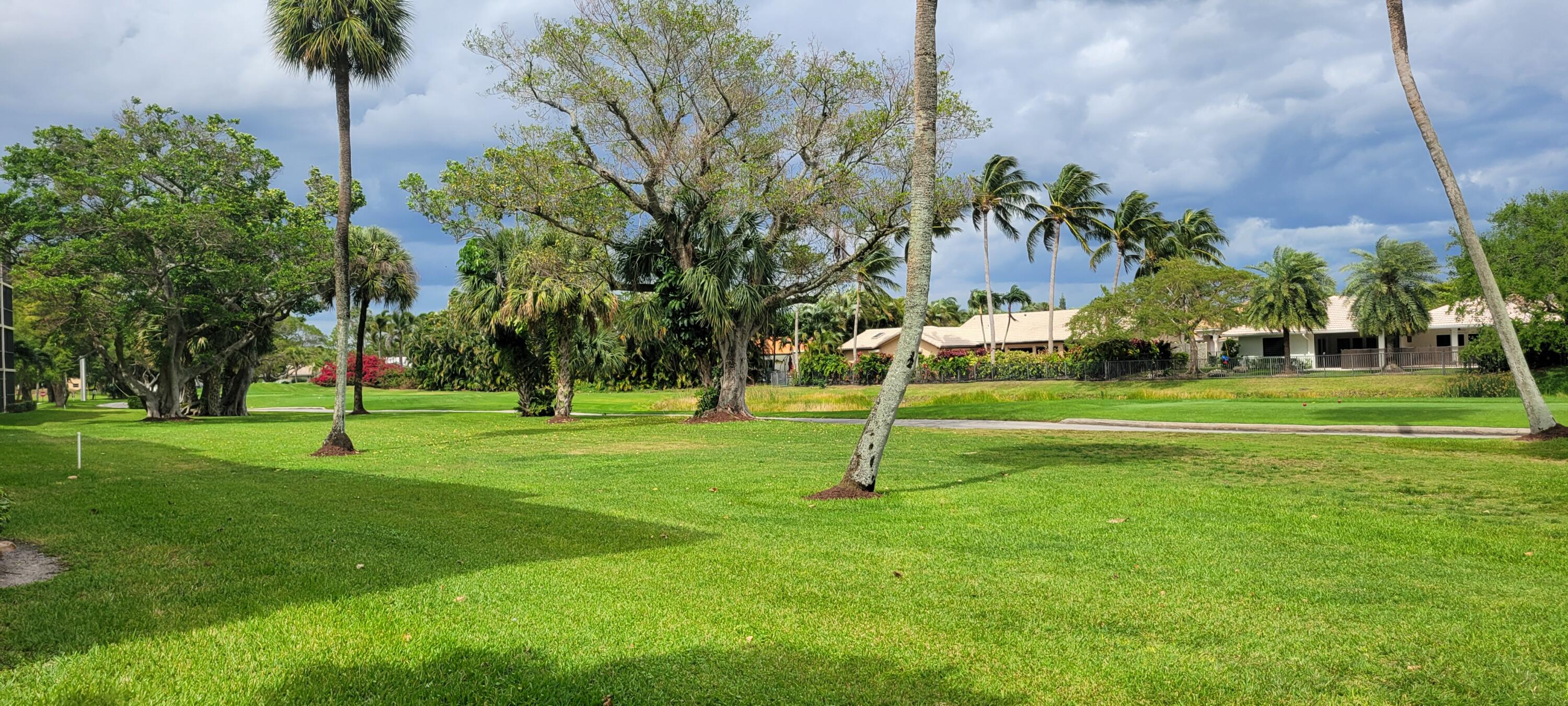 DEER CREEK COUNTRY CLUB - Residential